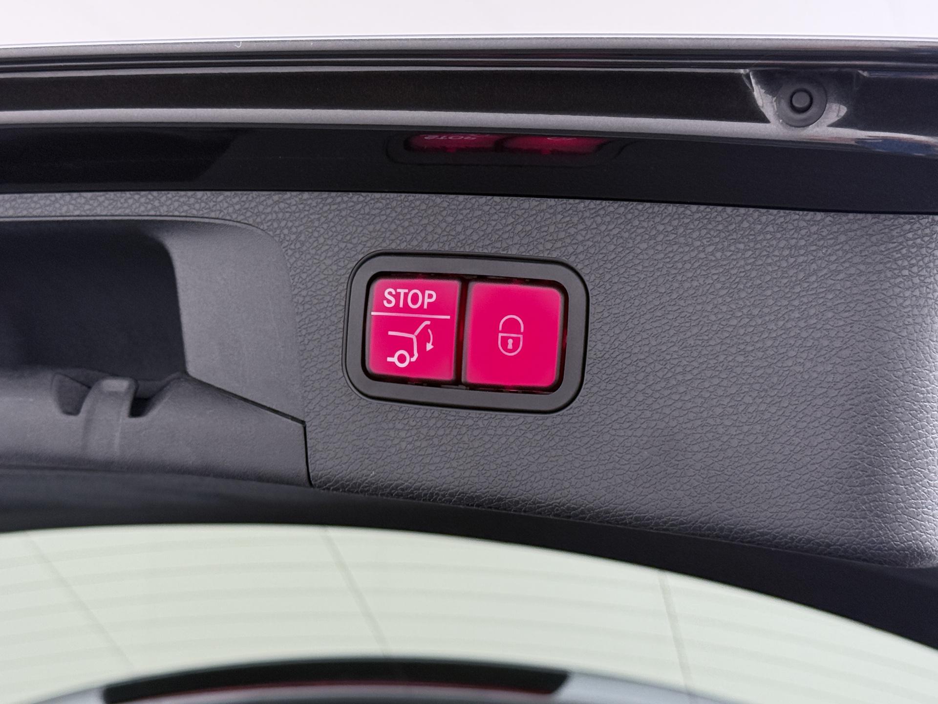 Mercedes-Benz E-Klasse Estate 300 de AMG Business Solution 14