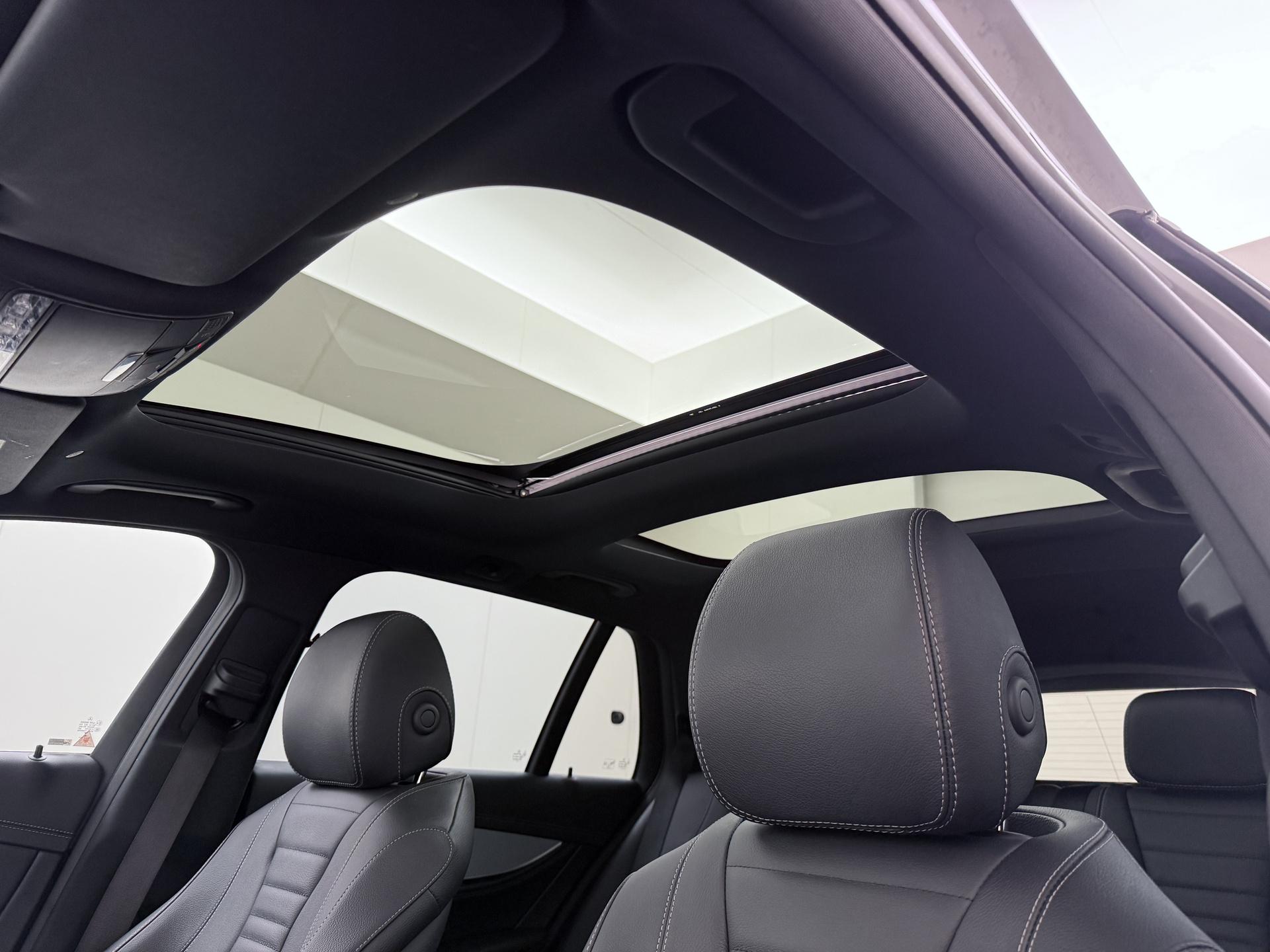 Mercedes-Benz E-Klasse Estate 300 de AMG Business Solution 22