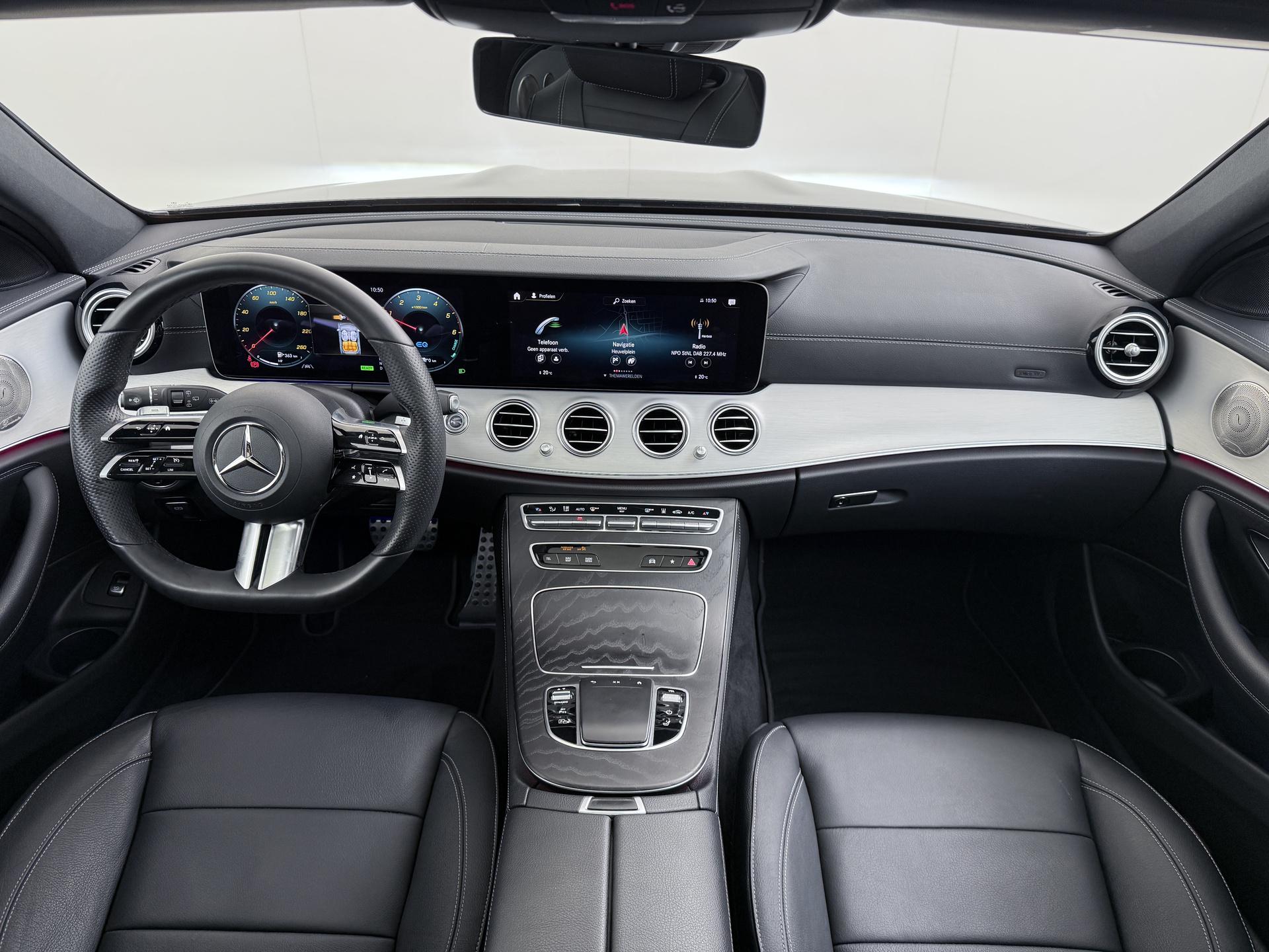 Mercedes-Benz E-Klasse Estate 300 de AMG Business Solution 26