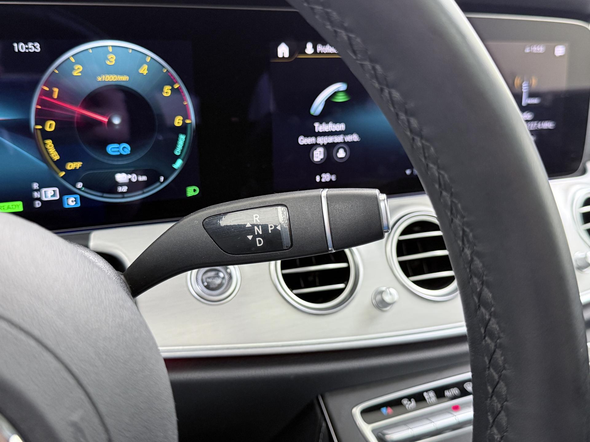 Mercedes-Benz E-Klasse Estate 300 de AMG Business Solution 31