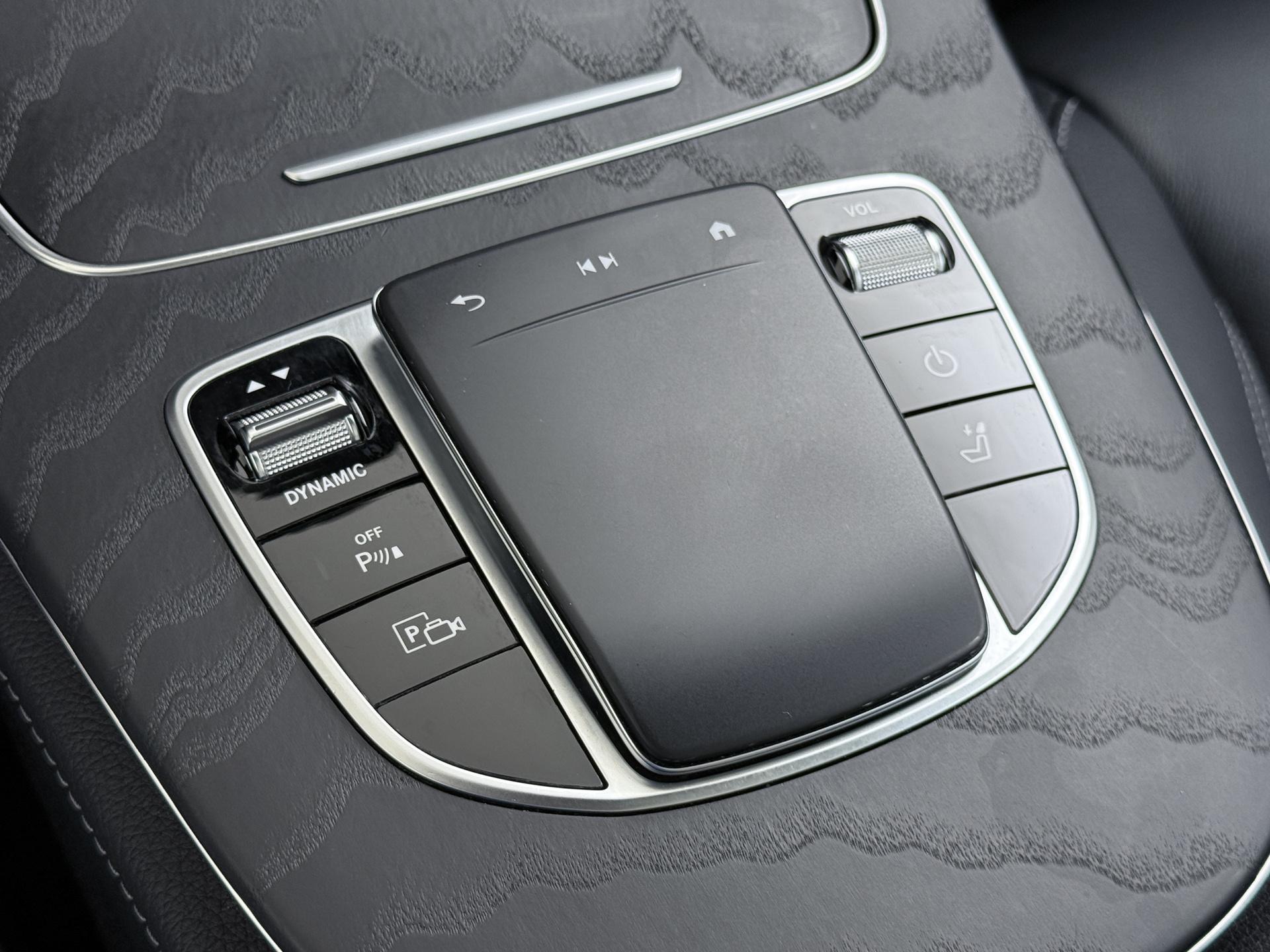 Mercedes-Benz E-Klasse Estate 300 de AMG Business Solution 46