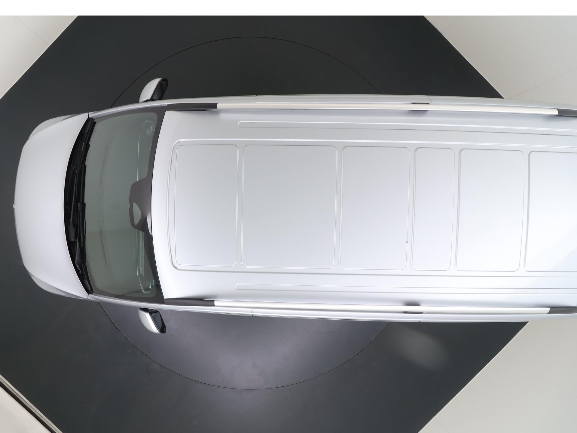 Mercedes-Benz V-Klasse 300d 4Matic L2 AMG-Line 7-pers. Facelift 11