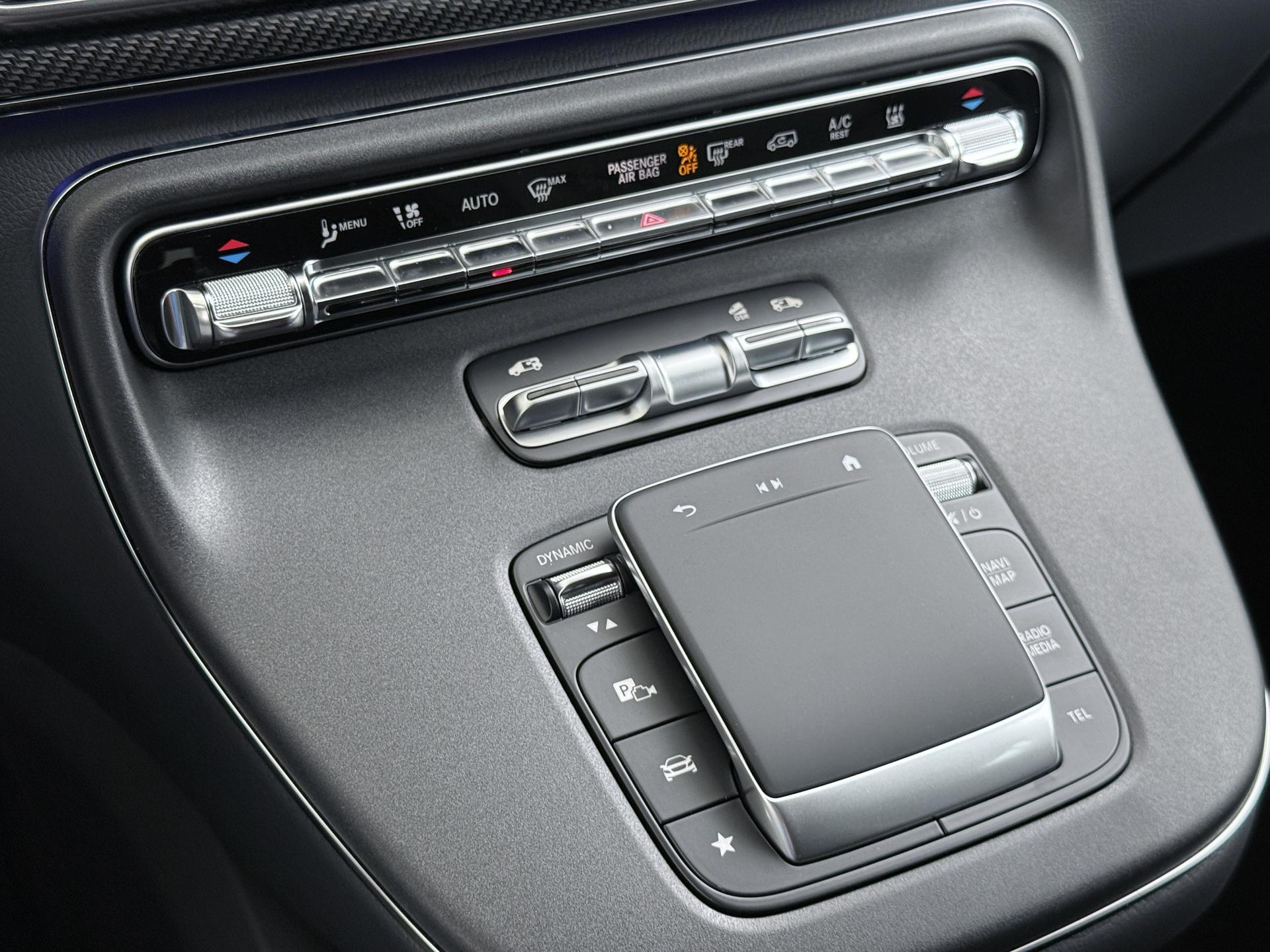 Mercedes-Benz V-Klasse 300d 4Matic L2 AMG-Line 7-pers. Facelift 45