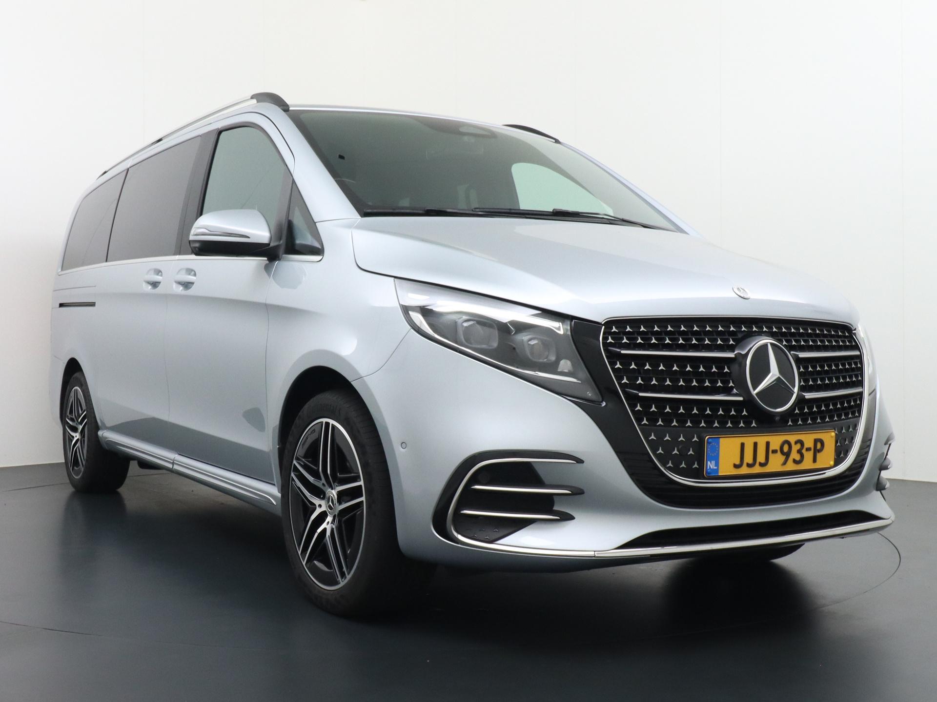 Mercedes-Benz V-Klasse 300d 4Matic L2 AMG-Line 7-pers. Facelift 9