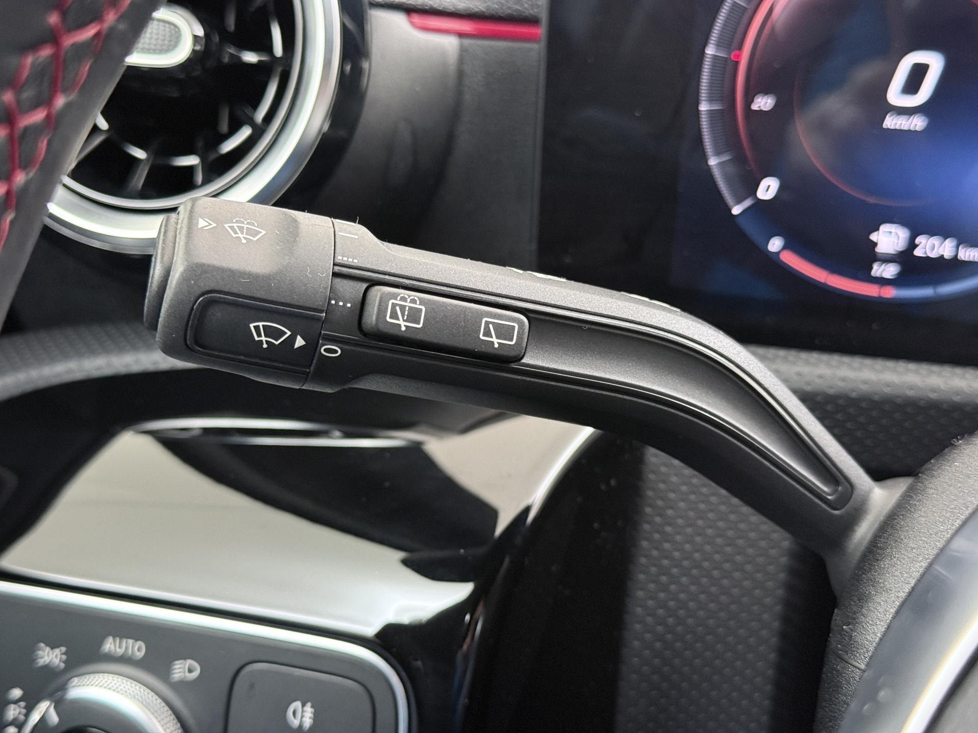 Mercedes-Benz A-Klasse 250 e AMG Business Solution 24