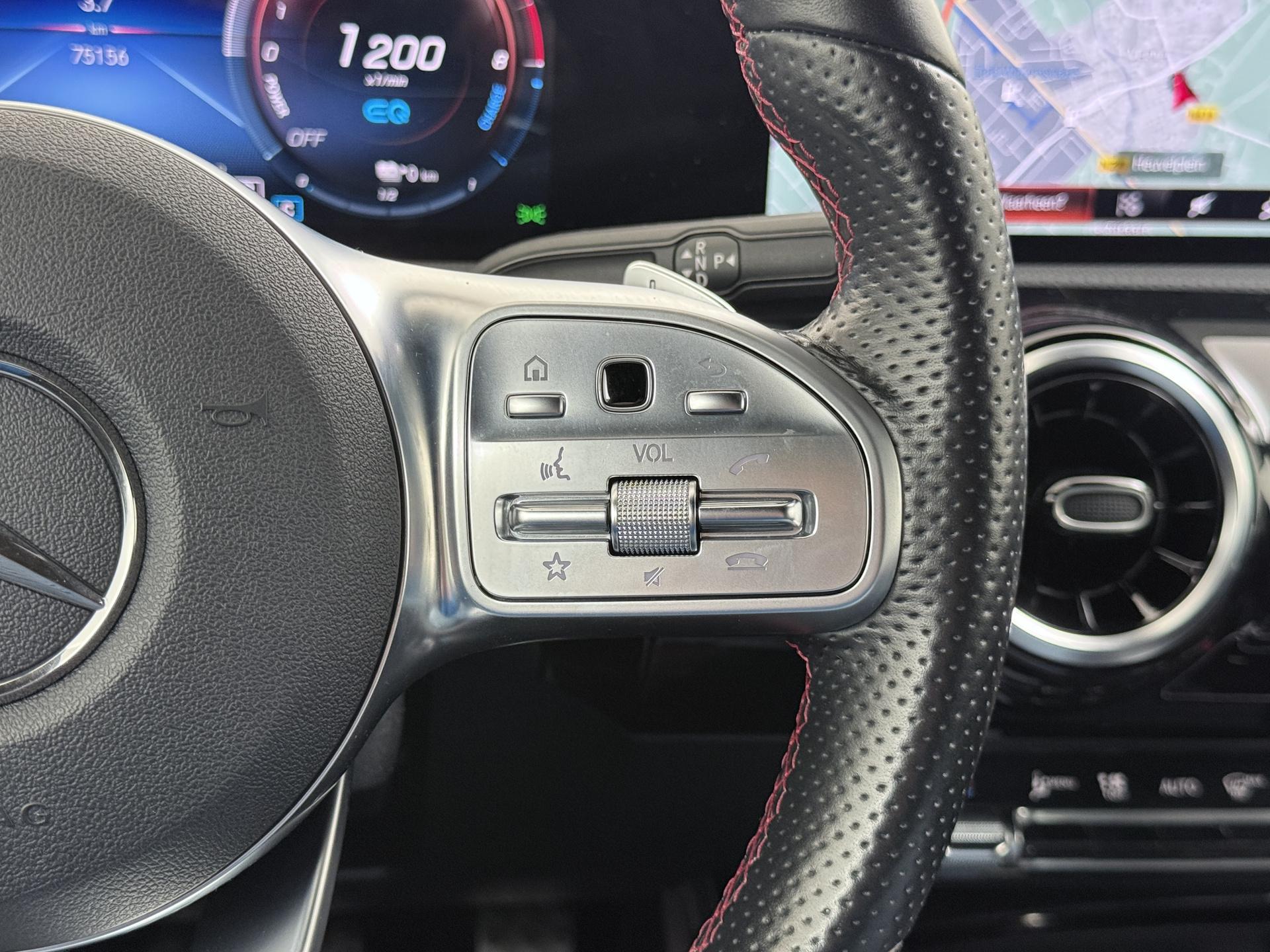 Mercedes-Benz A-Klasse 250 e AMG Business Solution 27