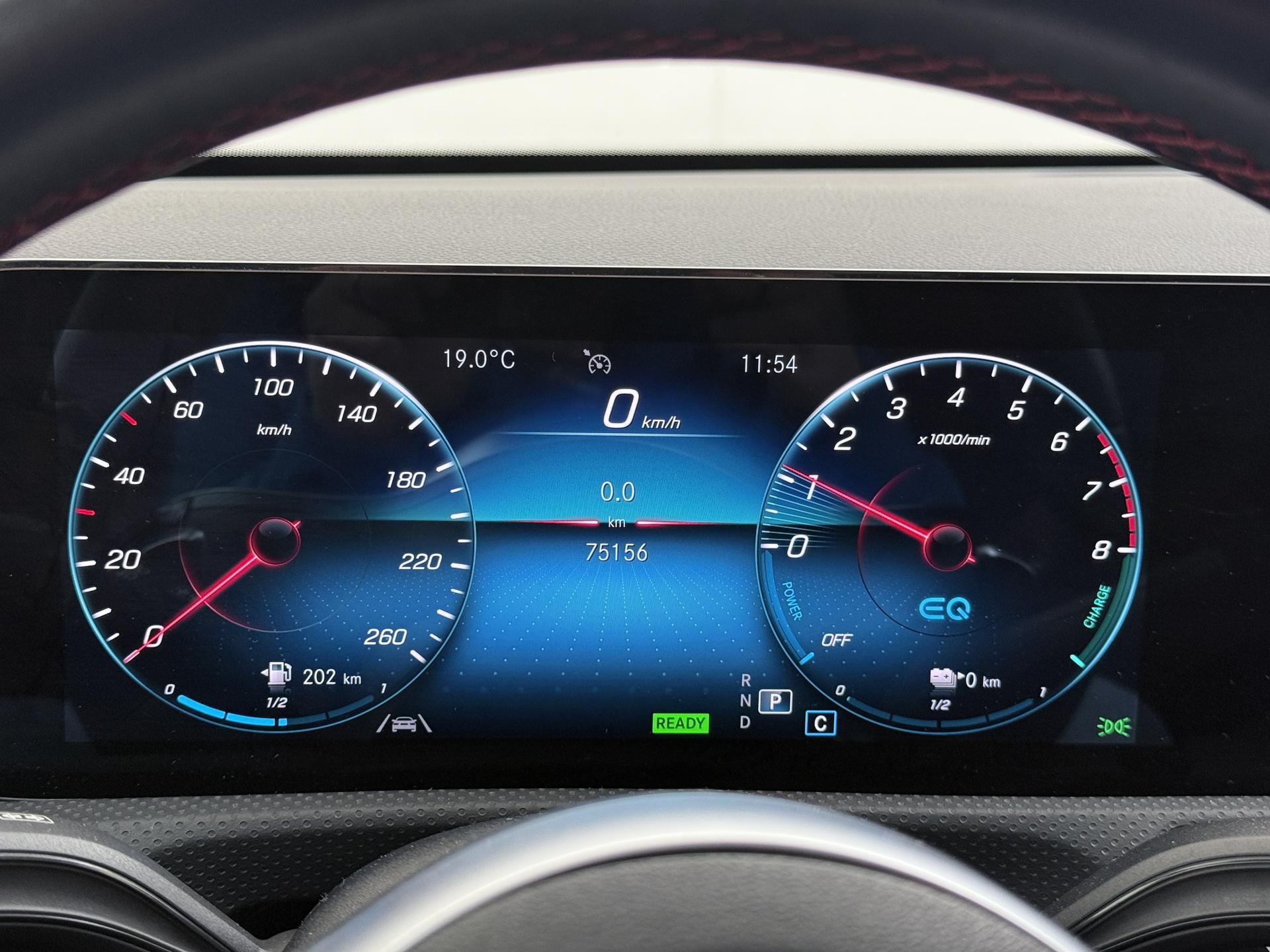 Mercedes-Benz A-Klasse 250 e AMG Business Solution 28