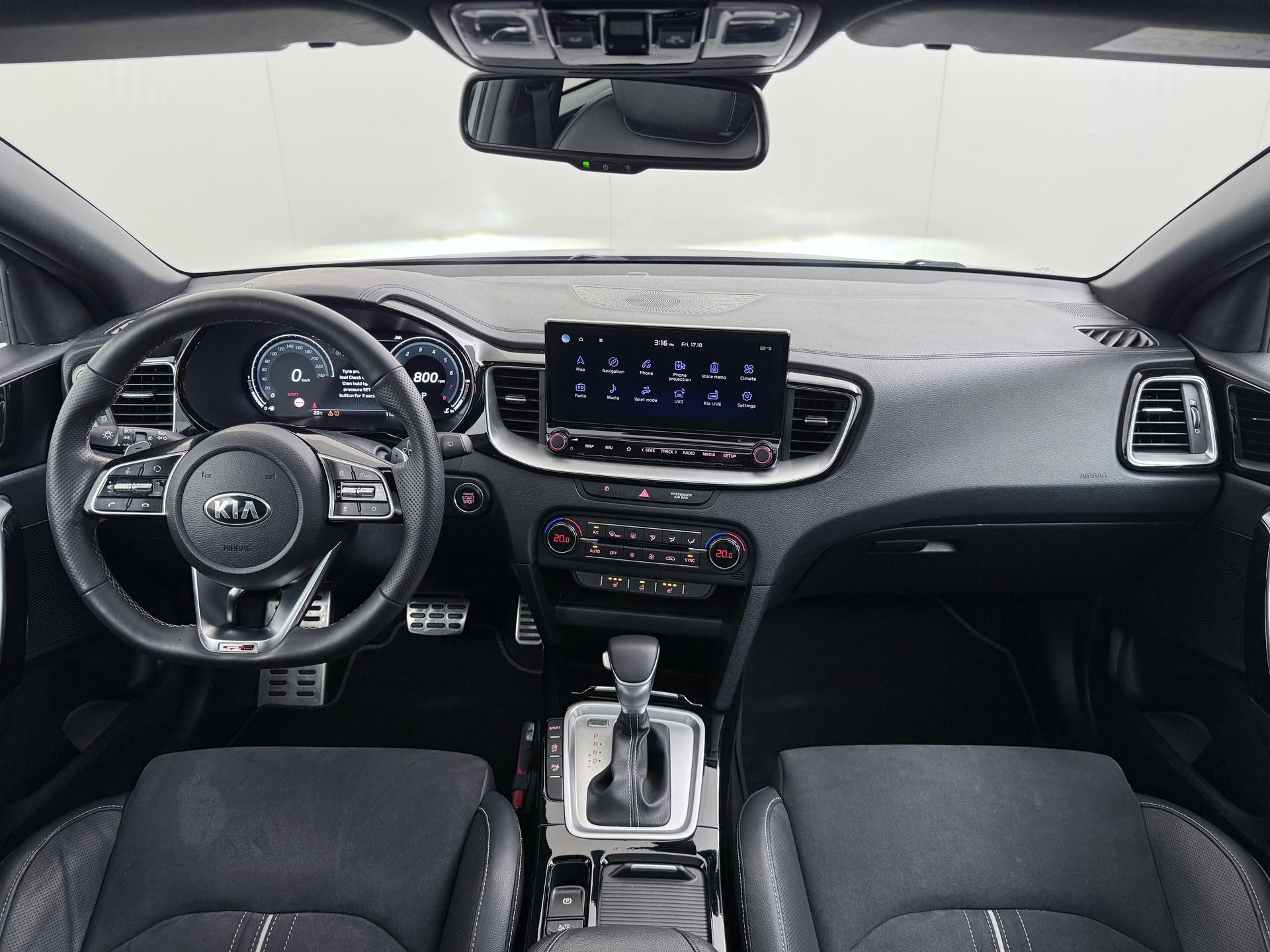 Kia ProCeed 1.5 T-GDI GT-Line 17