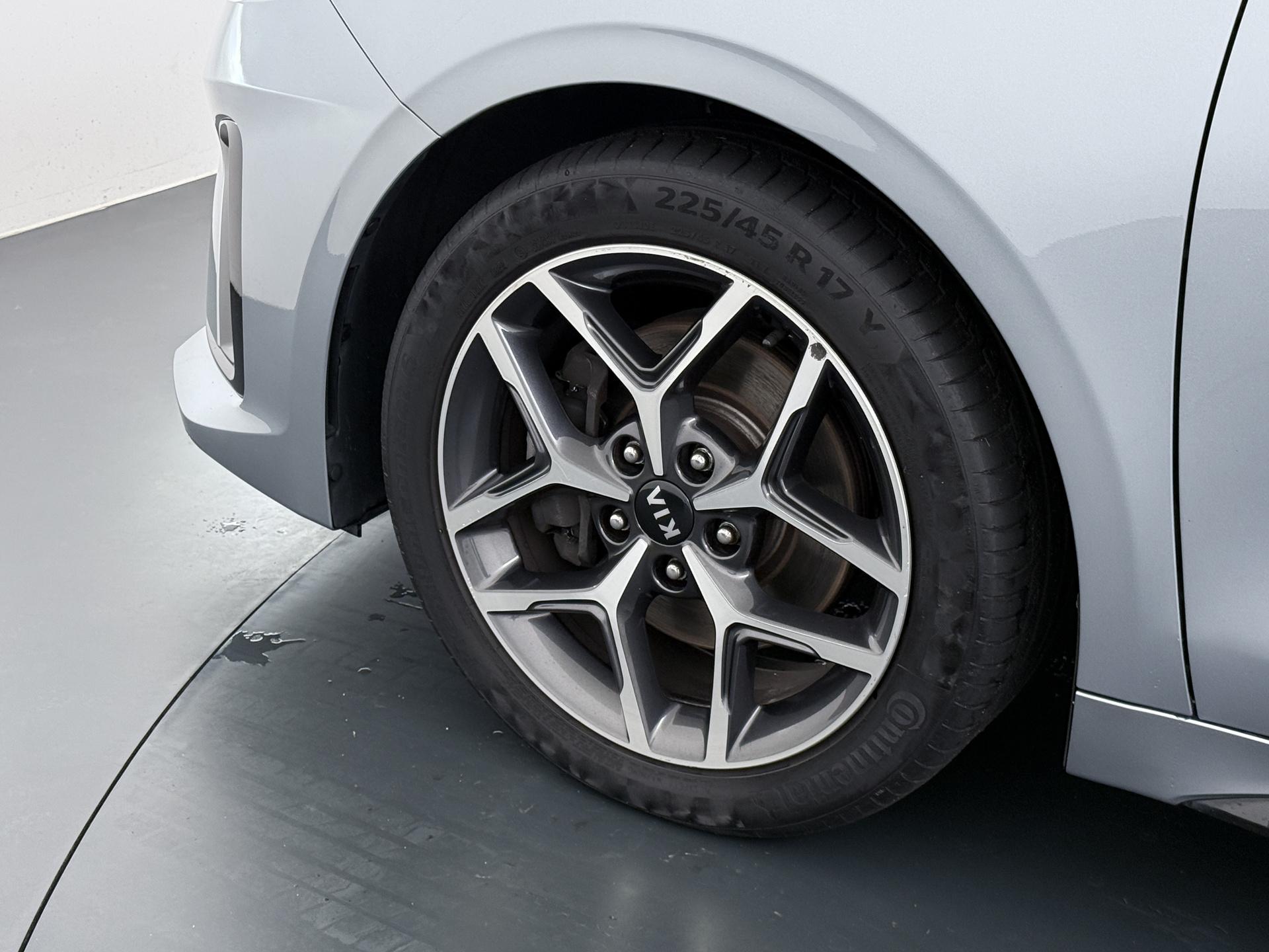 Kia ProCeed 1.5 T-GDI GT-Line 7