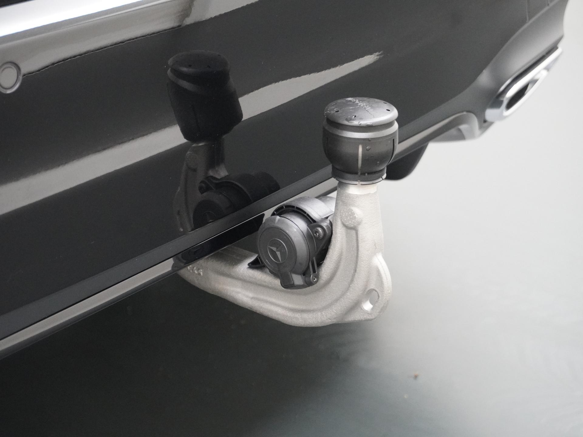 Mercedes-Benz B-Klasse 250 e Business Solution AMG 12