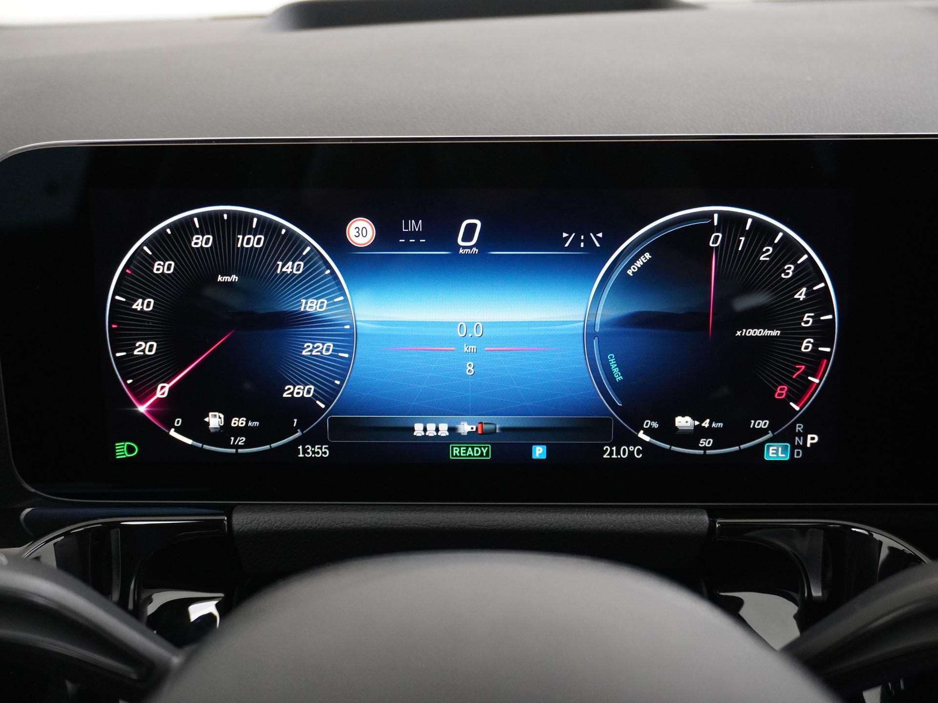 Mercedes-Benz B-Klasse 250 e Business Solution AMG 13