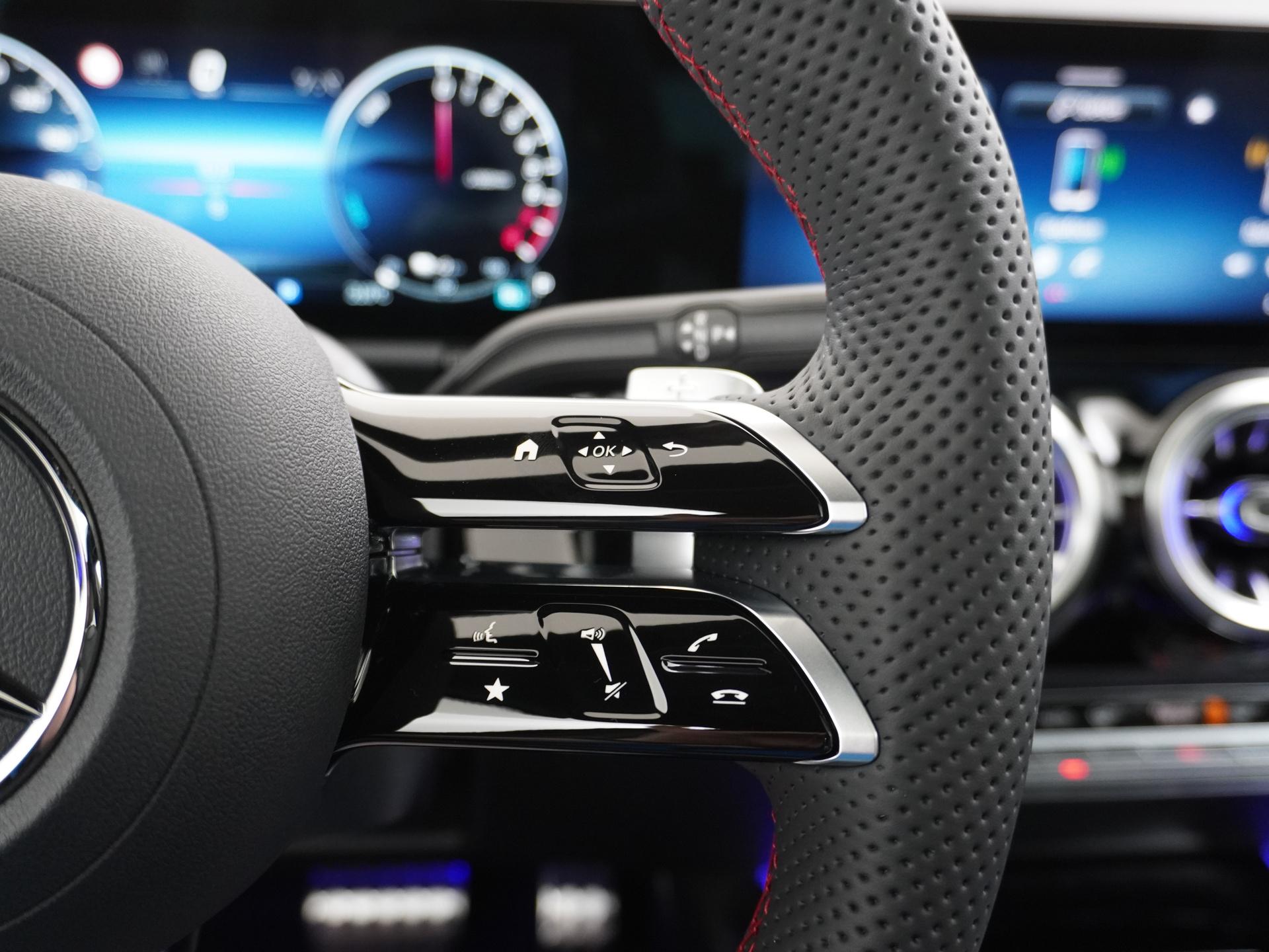 Mercedes-Benz B-Klasse 250 e Business Solution AMG 35