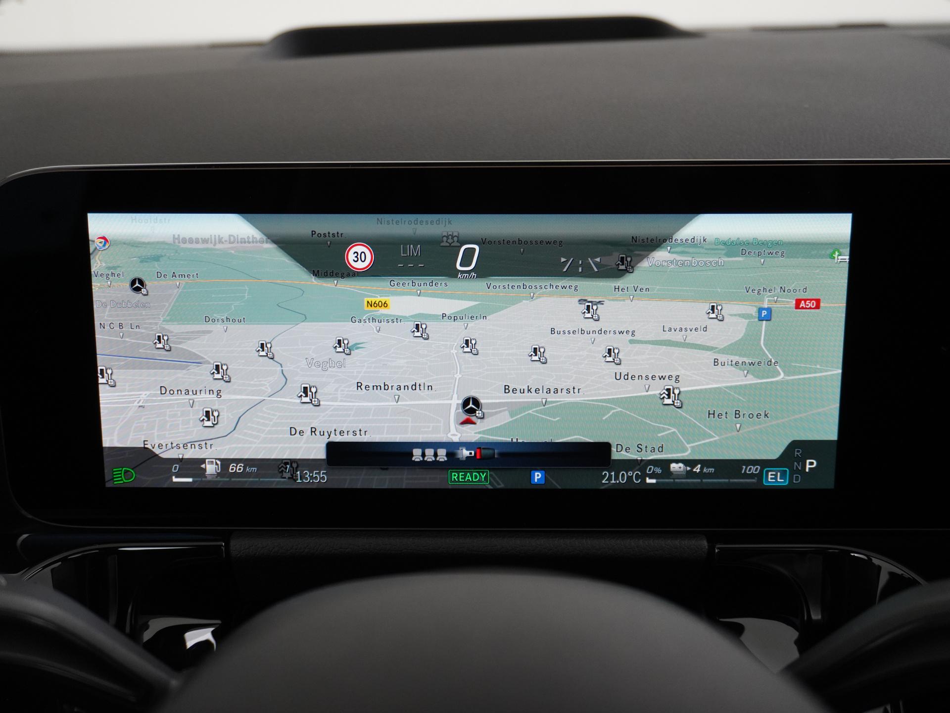 Mercedes-Benz B-Klasse 250 e Business Solution AMG 36