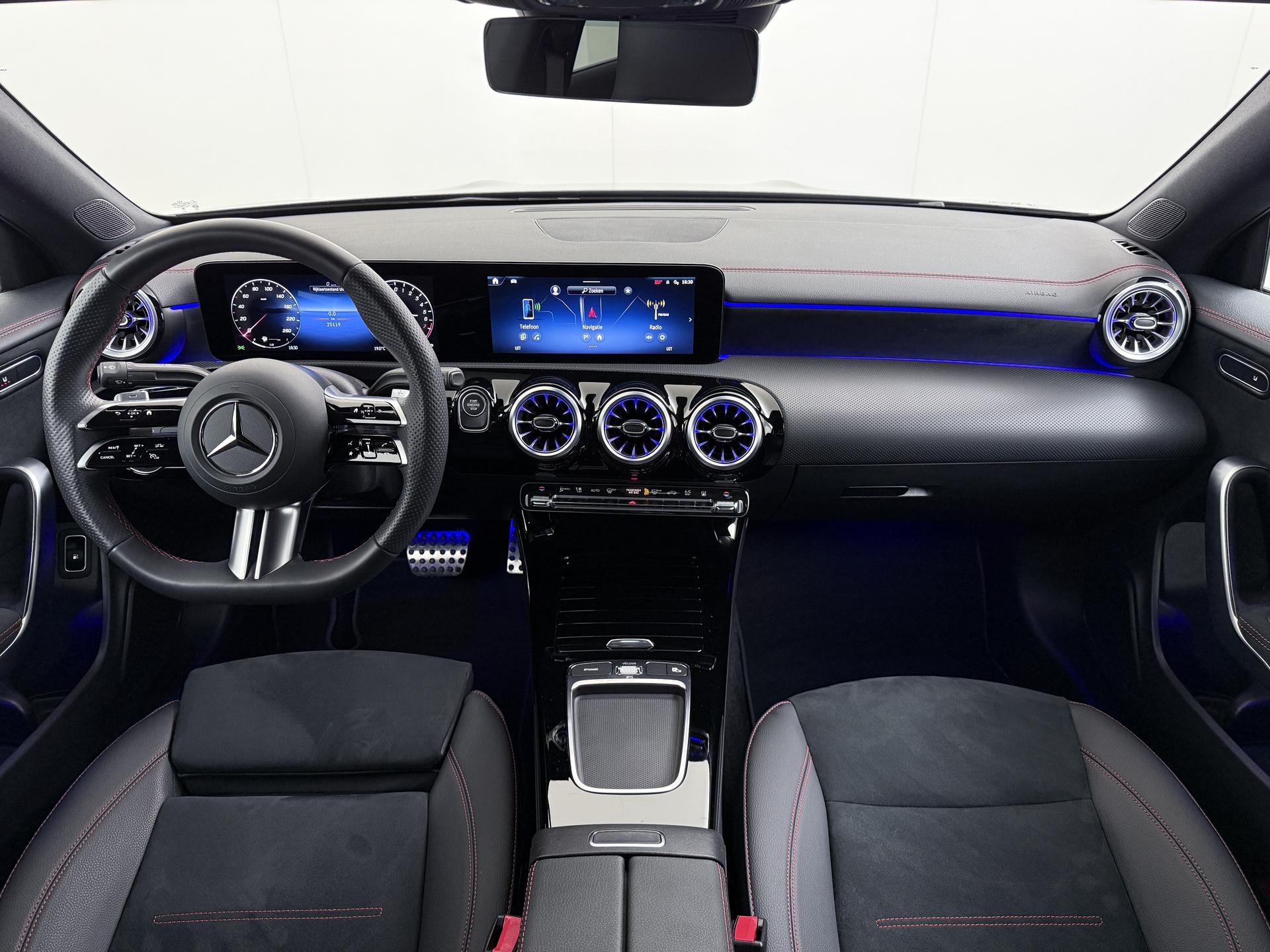 Mercedes-Benz CLA-Klasse 250 e AMG Star Edition Plus 24