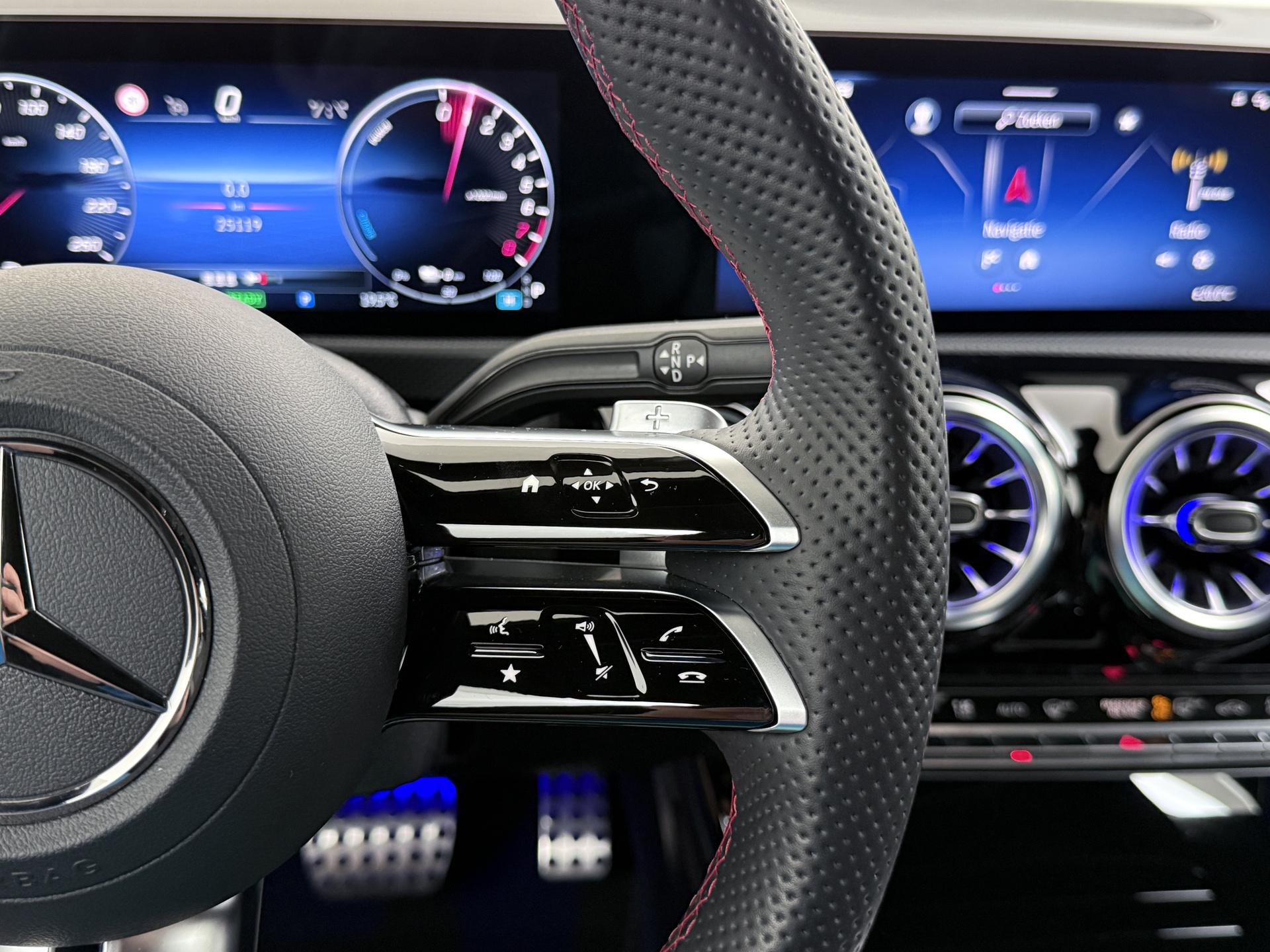 Mercedes-Benz CLA-Klasse 250 e AMG Star Edition Plus 30