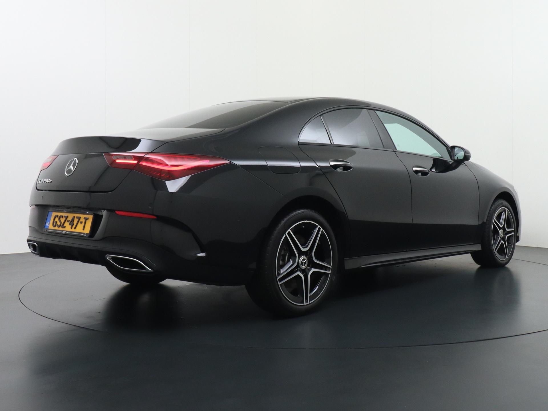 Mercedes-Benz CLA-Klasse 250 e AMG Star Edition Plus 4