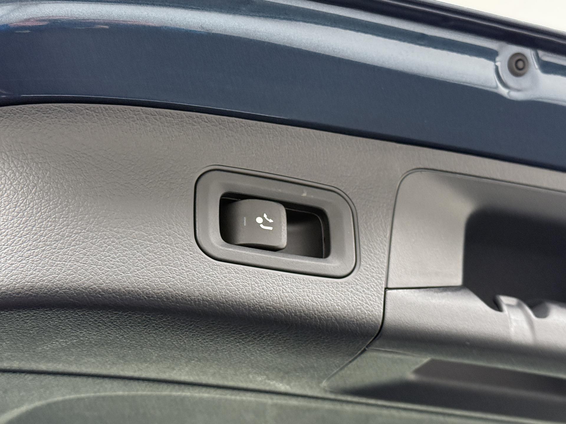 Mercedes-Benz GLA 250 e Luxury Business Solution Limited 15