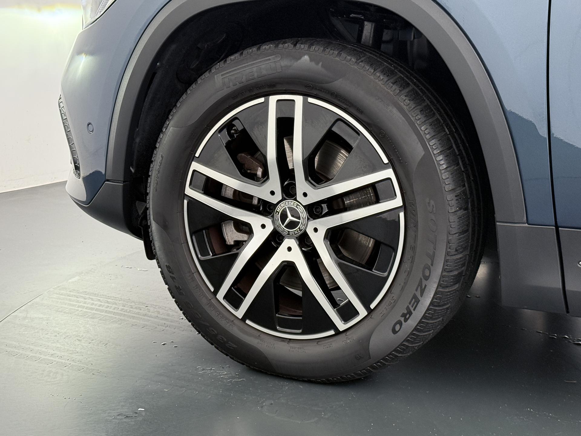 Mercedes-Benz GLA 250 e Luxury Business Solution Limited 17