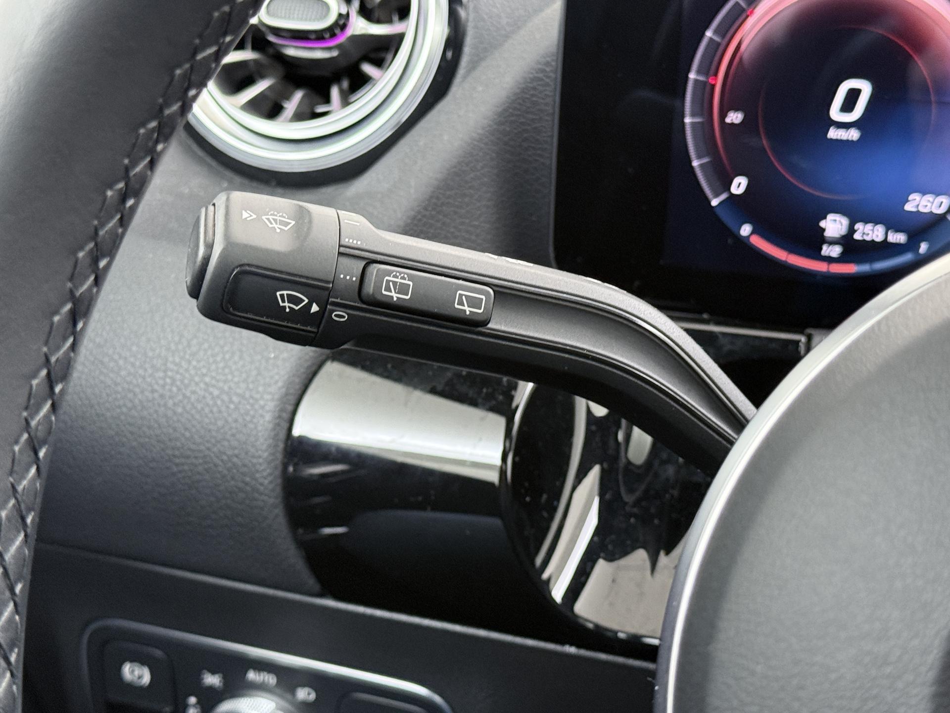 Mercedes-Benz GLA 250 e Luxury Business Solution Limited 31