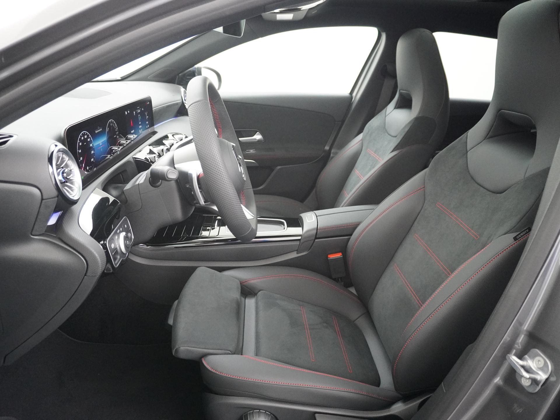 Mercedes-Benz A-Klasse 250 e Business Solution AMG 18