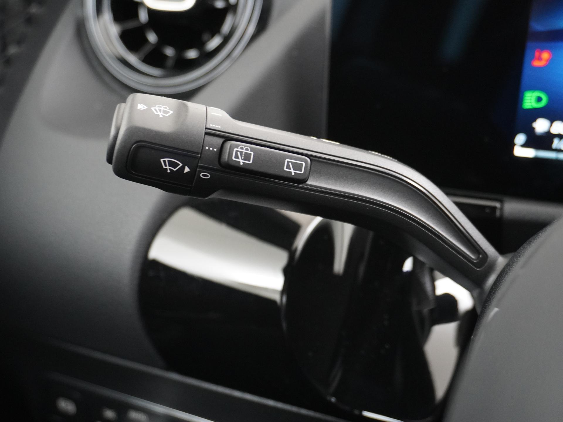 Mercedes-Benz B-Klasse 250 e Business Solution 28