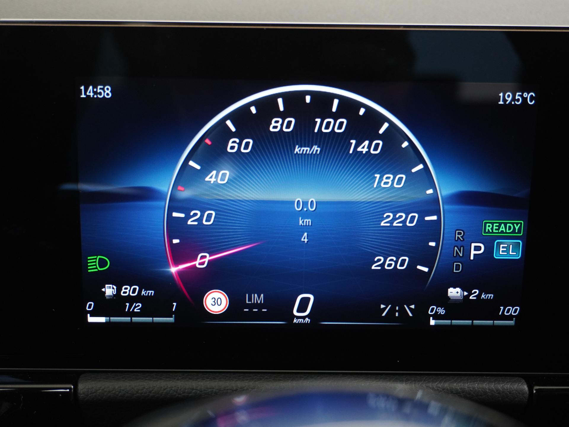 Mercedes-Benz B-Klasse 250 e Business Solution 32