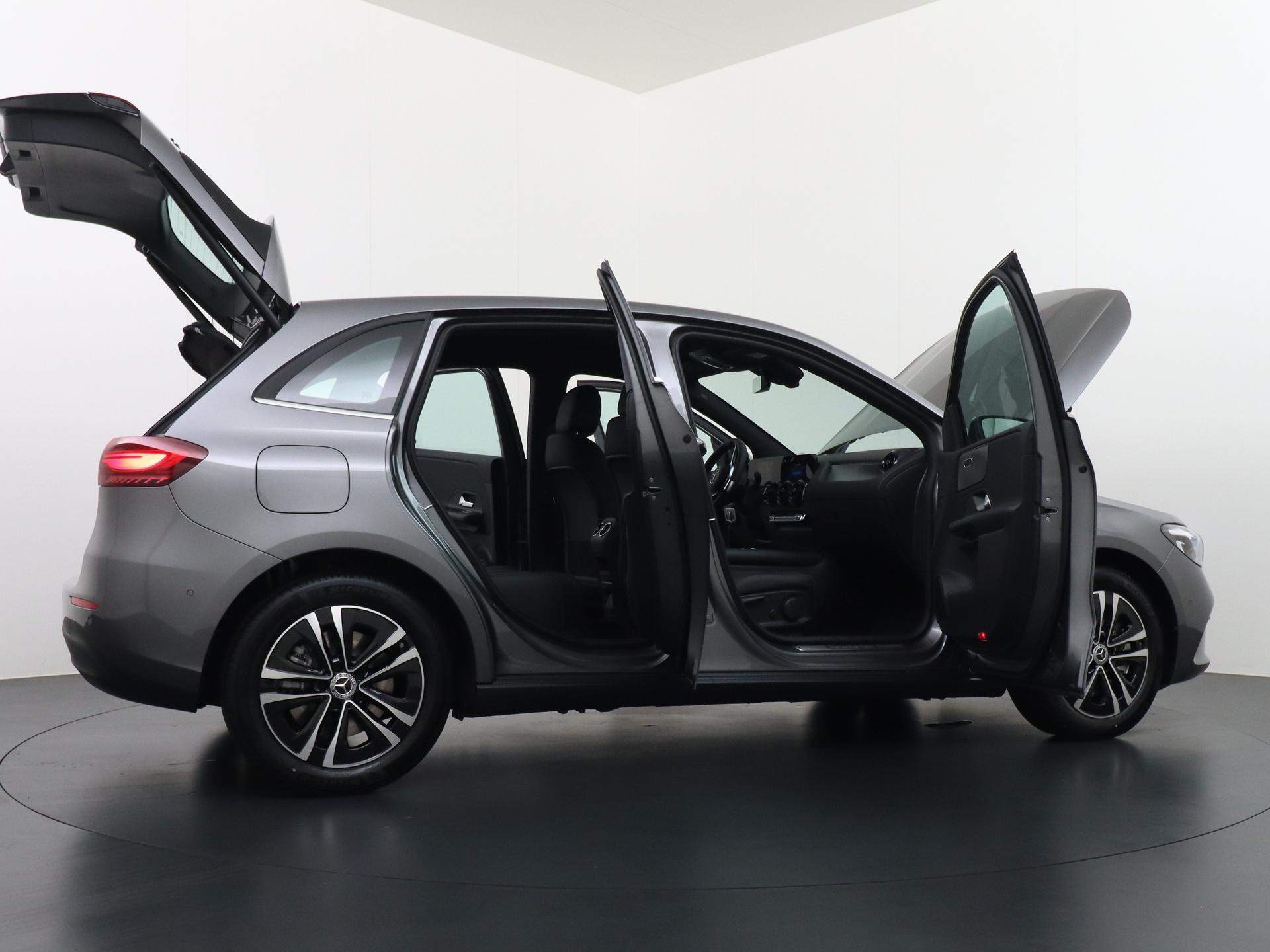 Mercedes-Benz B-Klasse 250 e Business Solution 9