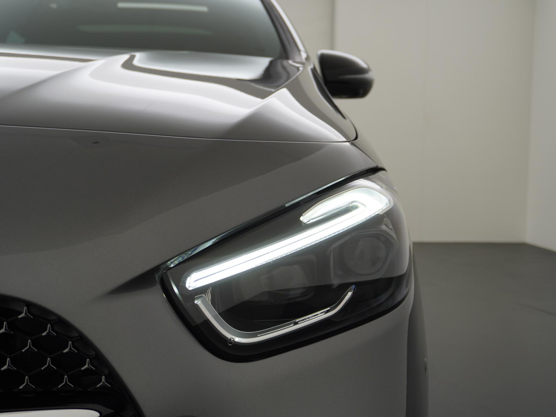 Mercedes-Benz B-Klasse 250 e Business Solution AMG 17