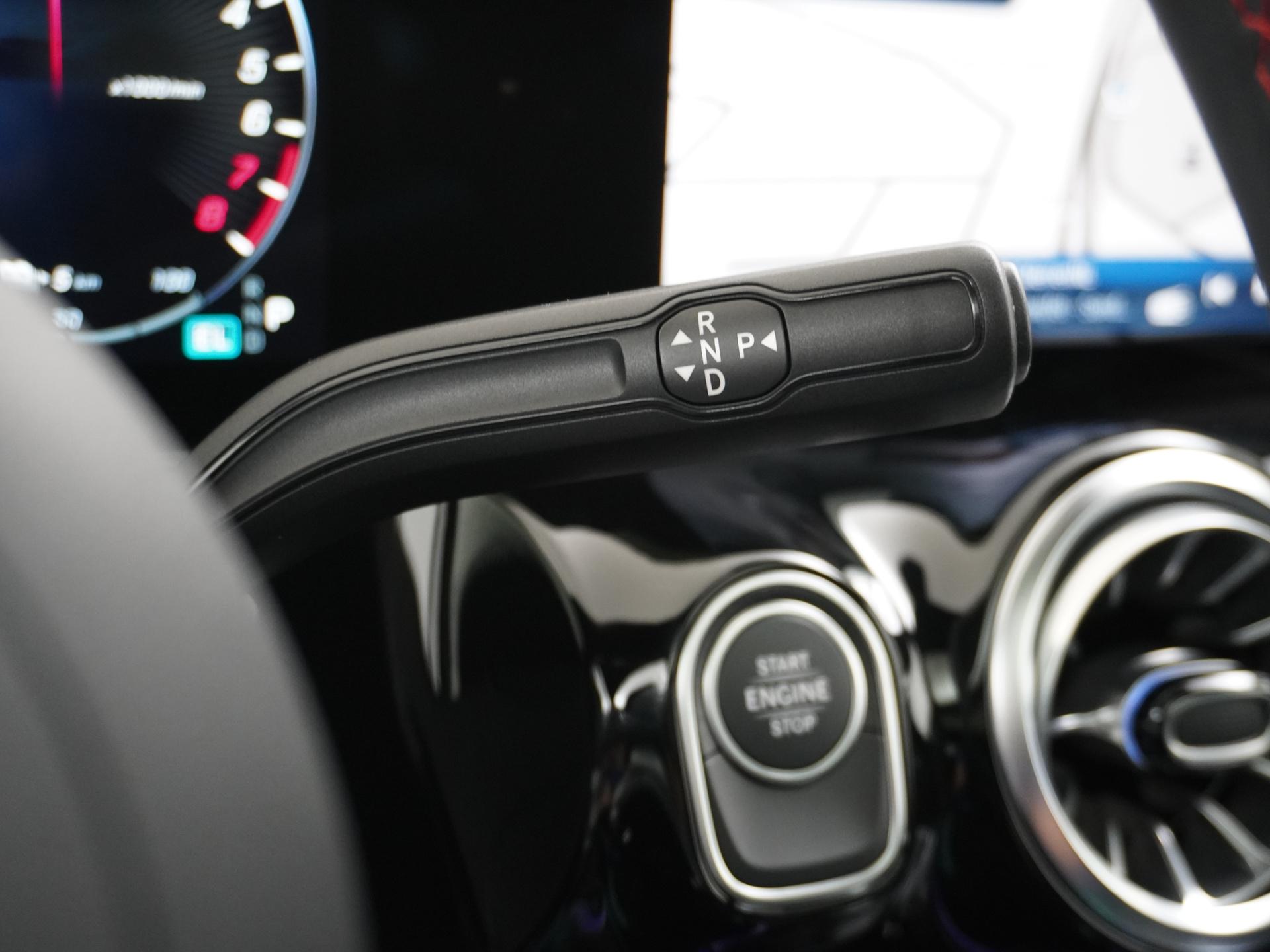 Mercedes-Benz B-Klasse 250 e Business Solution AMG 32