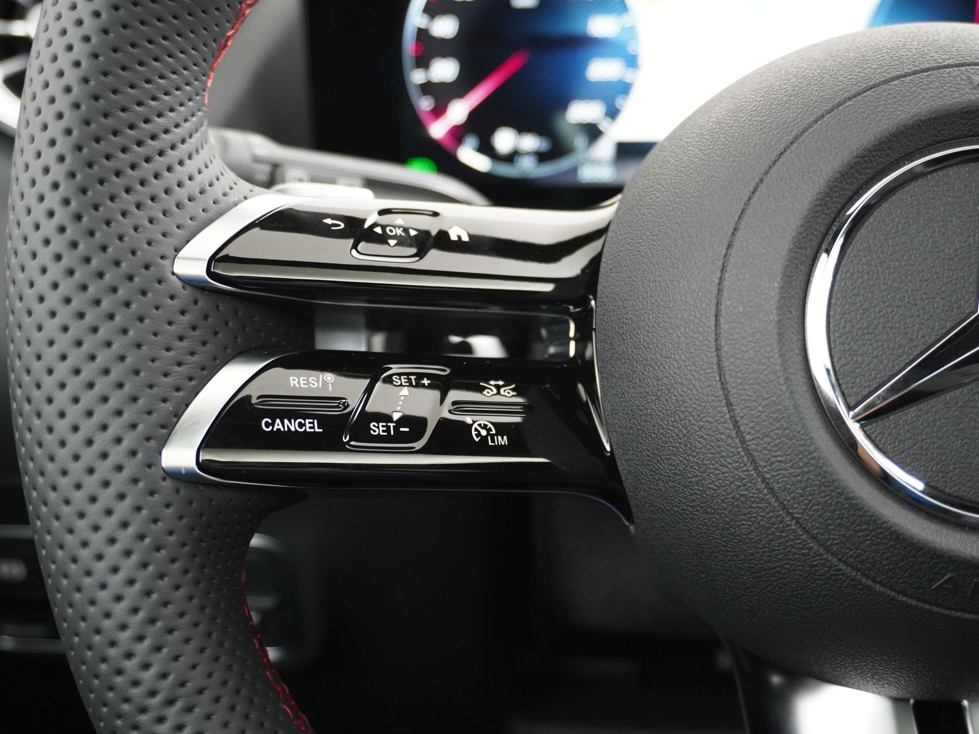 Mercedes-Benz B-Klasse 250 e Business Solution AMG 33