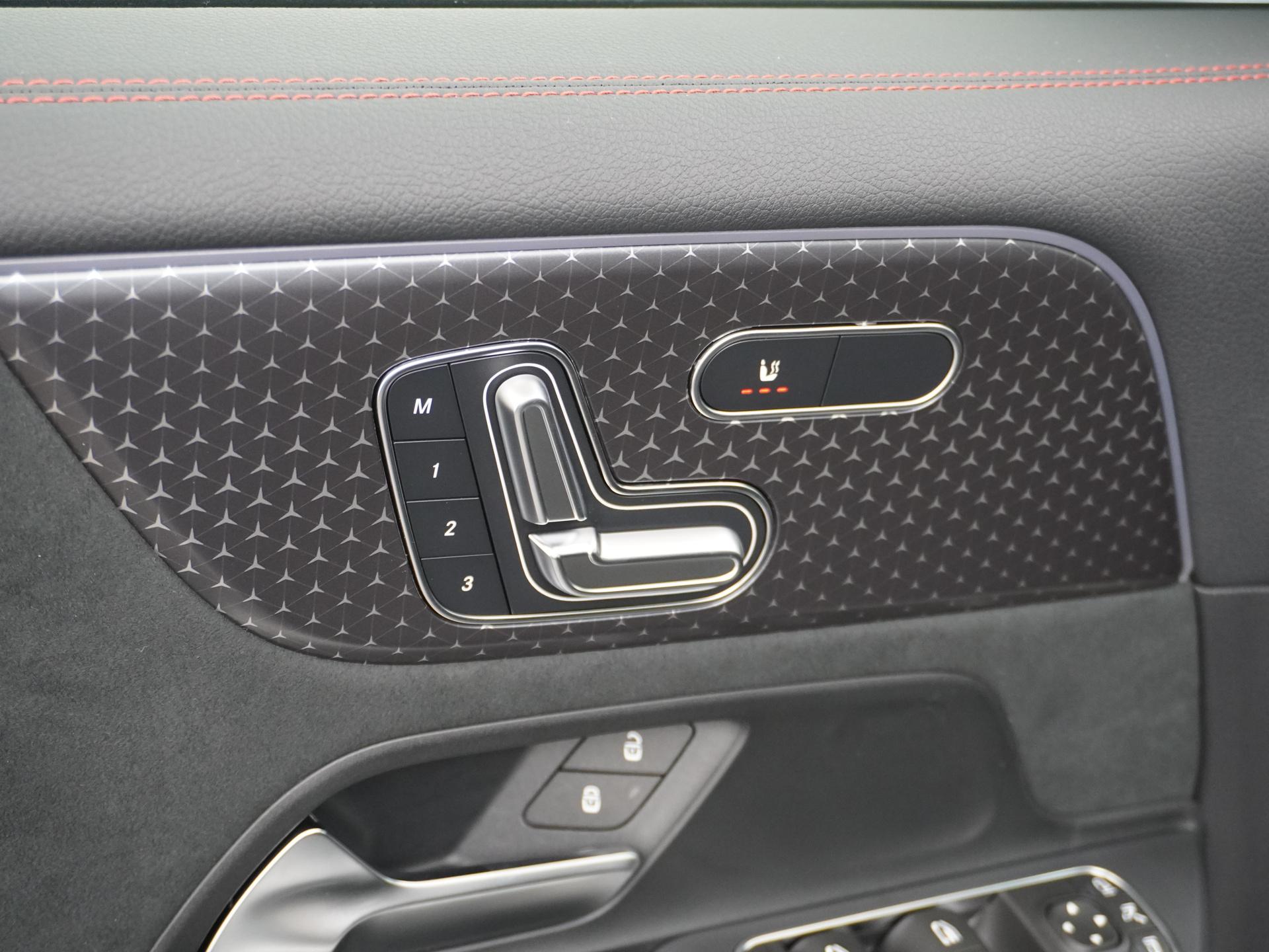 Mercedes-Benz EQB 250+ Business Solution AMG 7pers. 71 kWh Accu 21