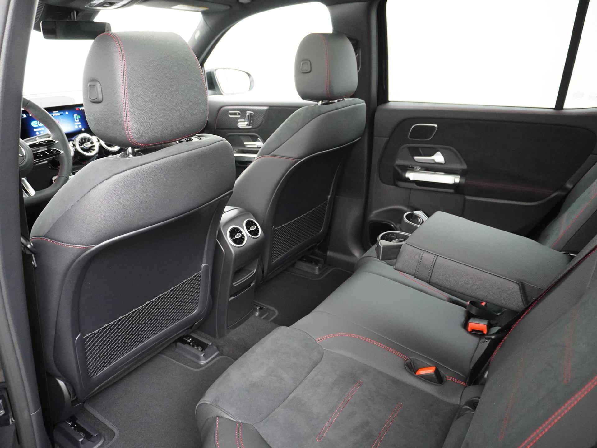 Mercedes-Benz EQB 250+ Business Solution AMG 7pers. 71 kWh Accu 23