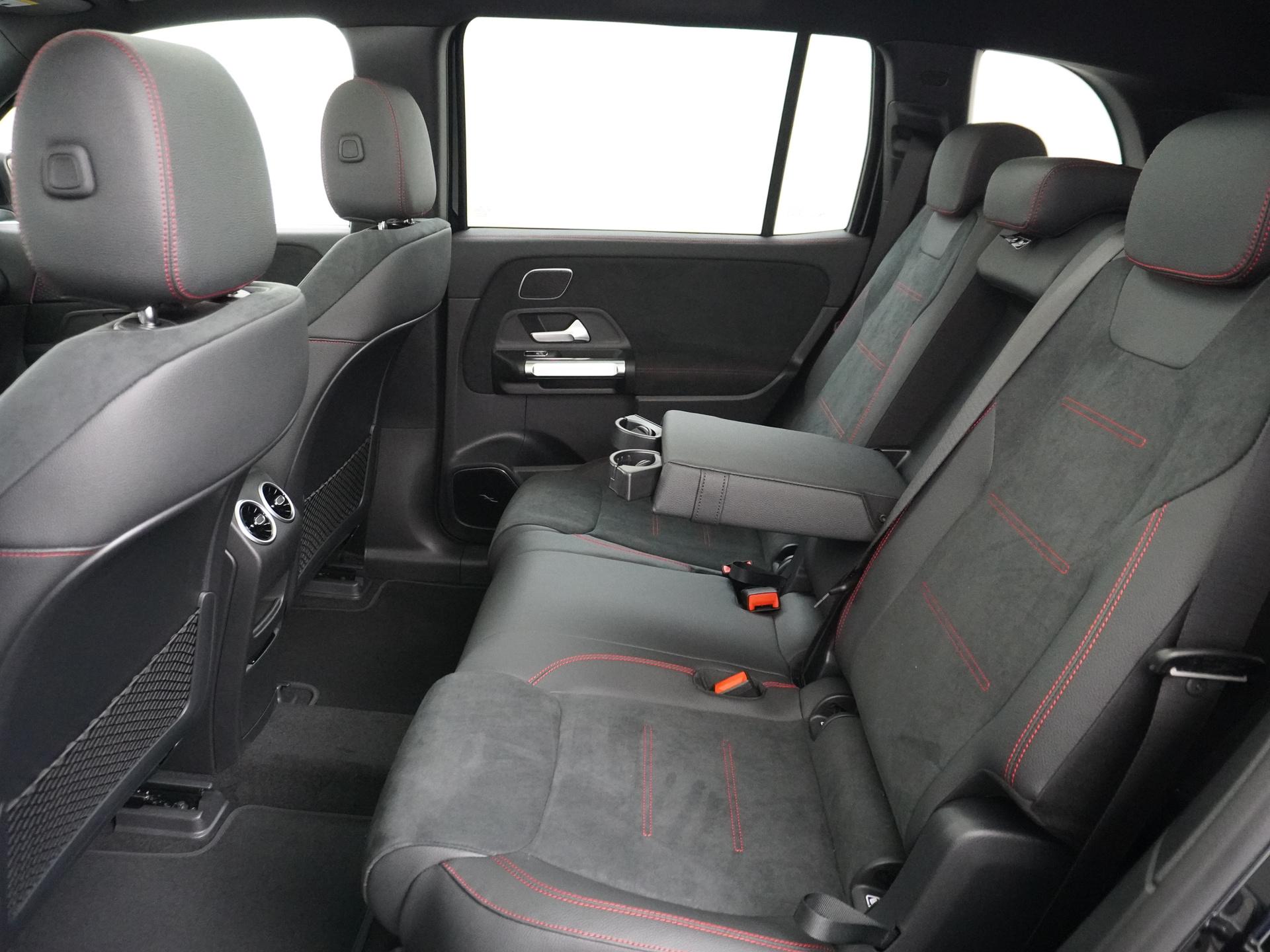 Mercedes-Benz EQB 250+ Business Solution AMG 7pers. 71 kWh Accu 24