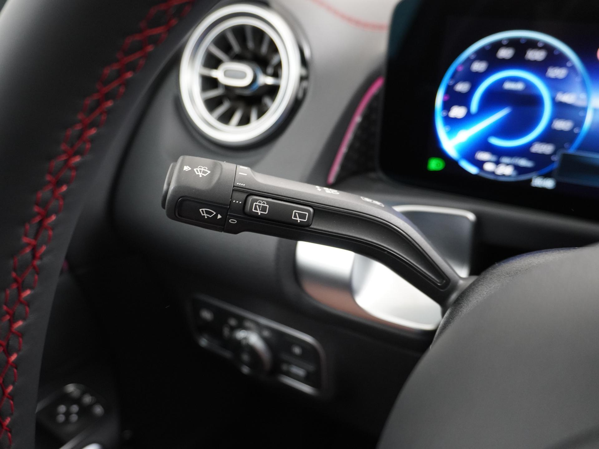 Mercedes-Benz EQB 250+ Business Solution AMG 7pers. 71 kWh Accu 30