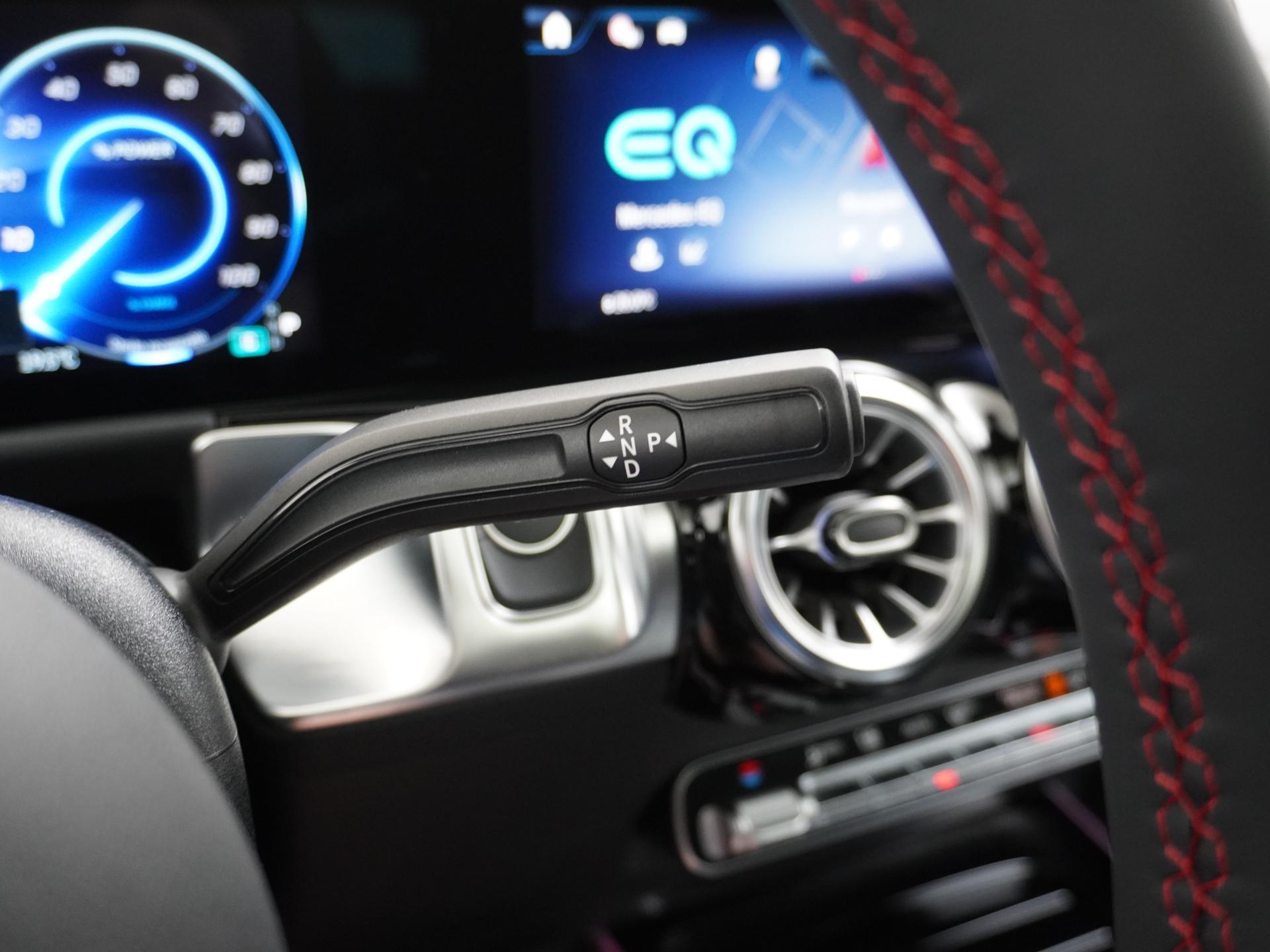 Mercedes-Benz EQB 250+ Business Solution AMG 7pers. 71 kWh Accu 31