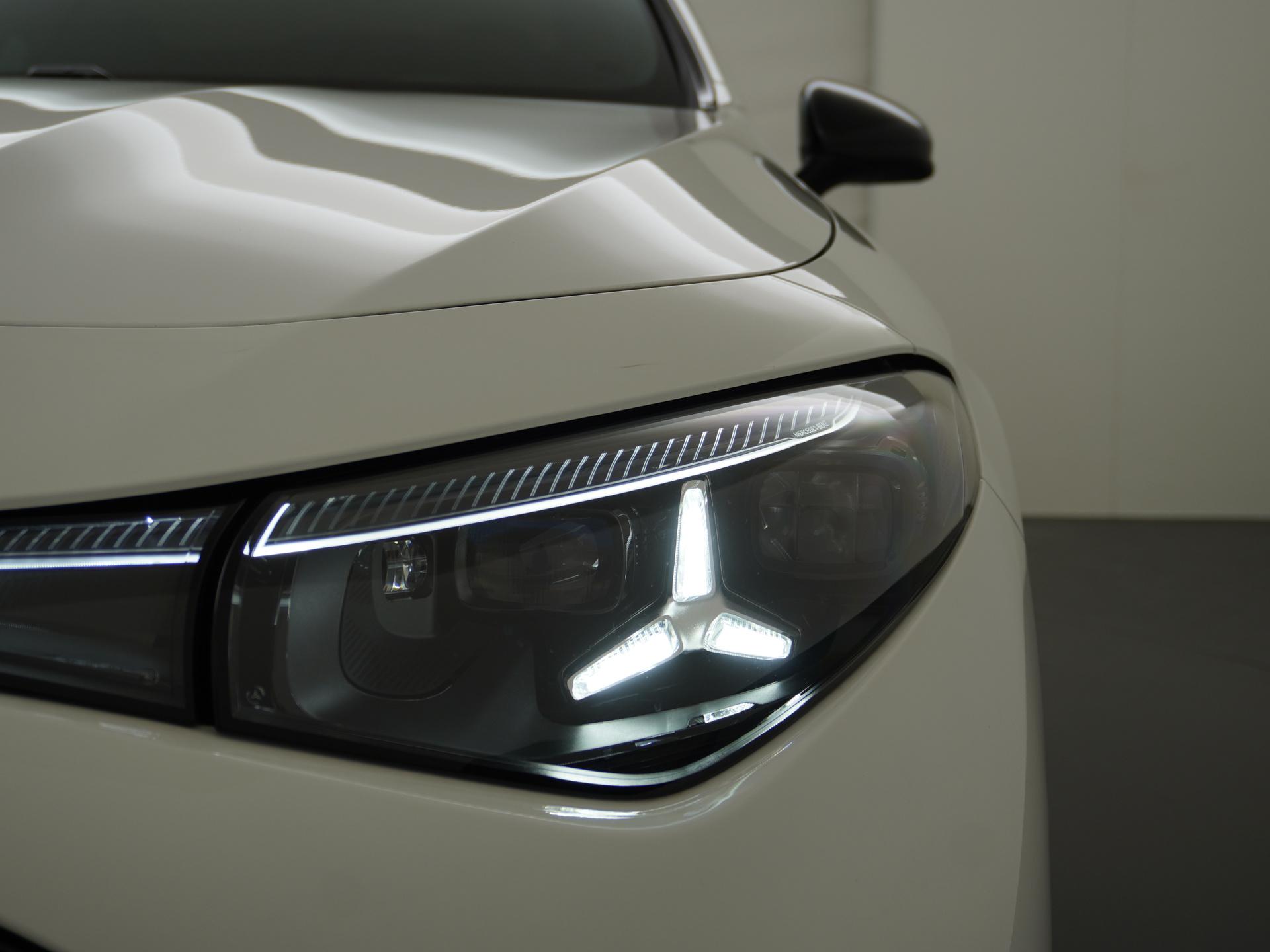 Mercedes-Benz CLA-Klasse 250+ Launch Edition 85 kWh Accu 14