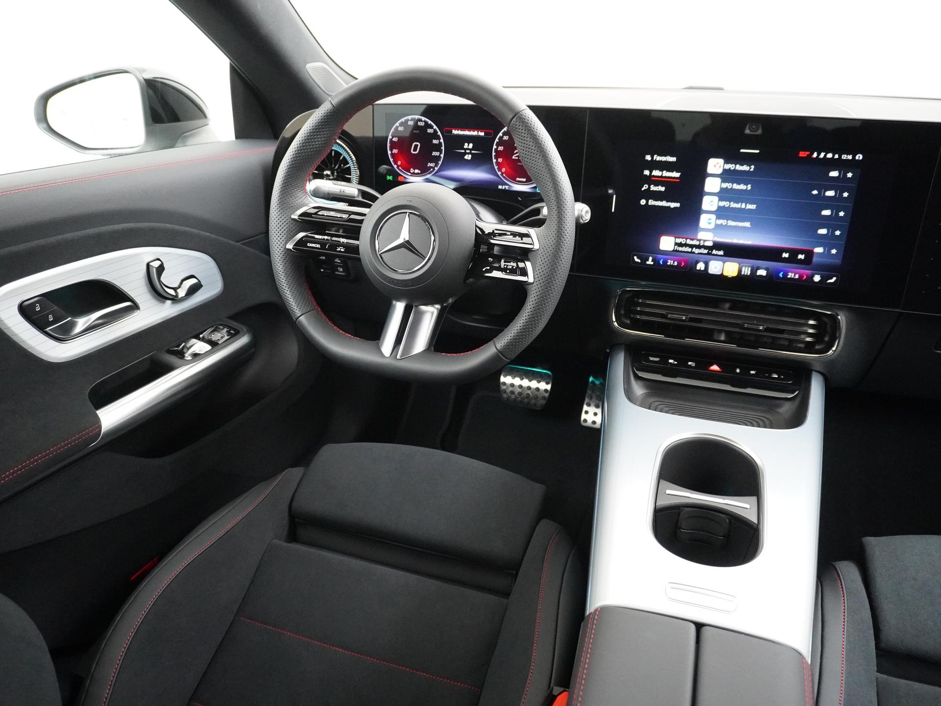 Mercedes-Benz CLA-Klasse 250+ Launch Edition 85 kWh Accu 25