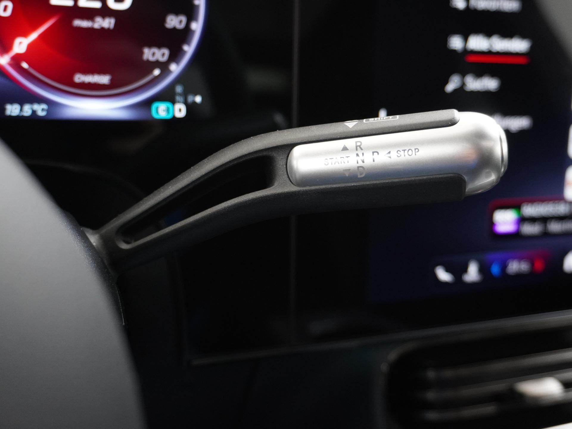 Mercedes-Benz CLA-Klasse 250+ Launch Edition 85 kWh Accu 28