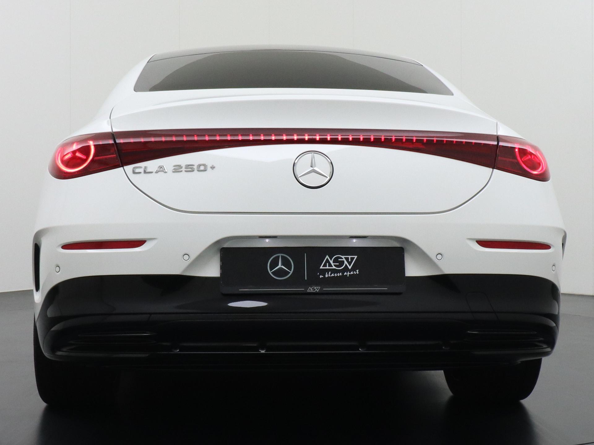 Mercedes-Benz CLA-Klasse 250+ Launch Edition 85 kWh Accu 3