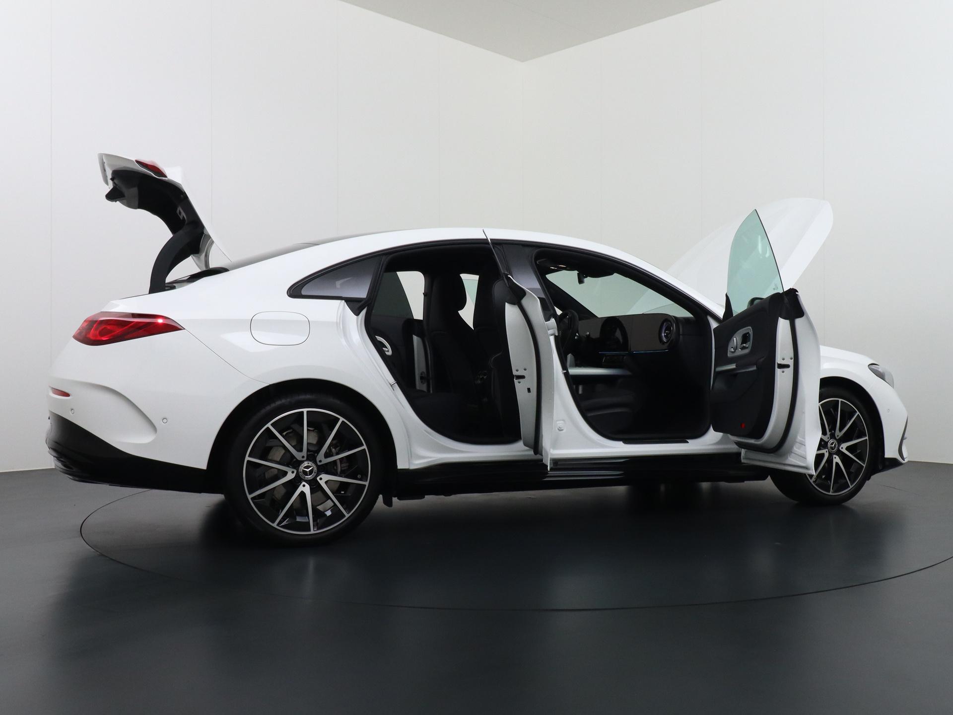 Mercedes-Benz CLA-Klasse 250+ Launch Edition 85 kWh Accu 9