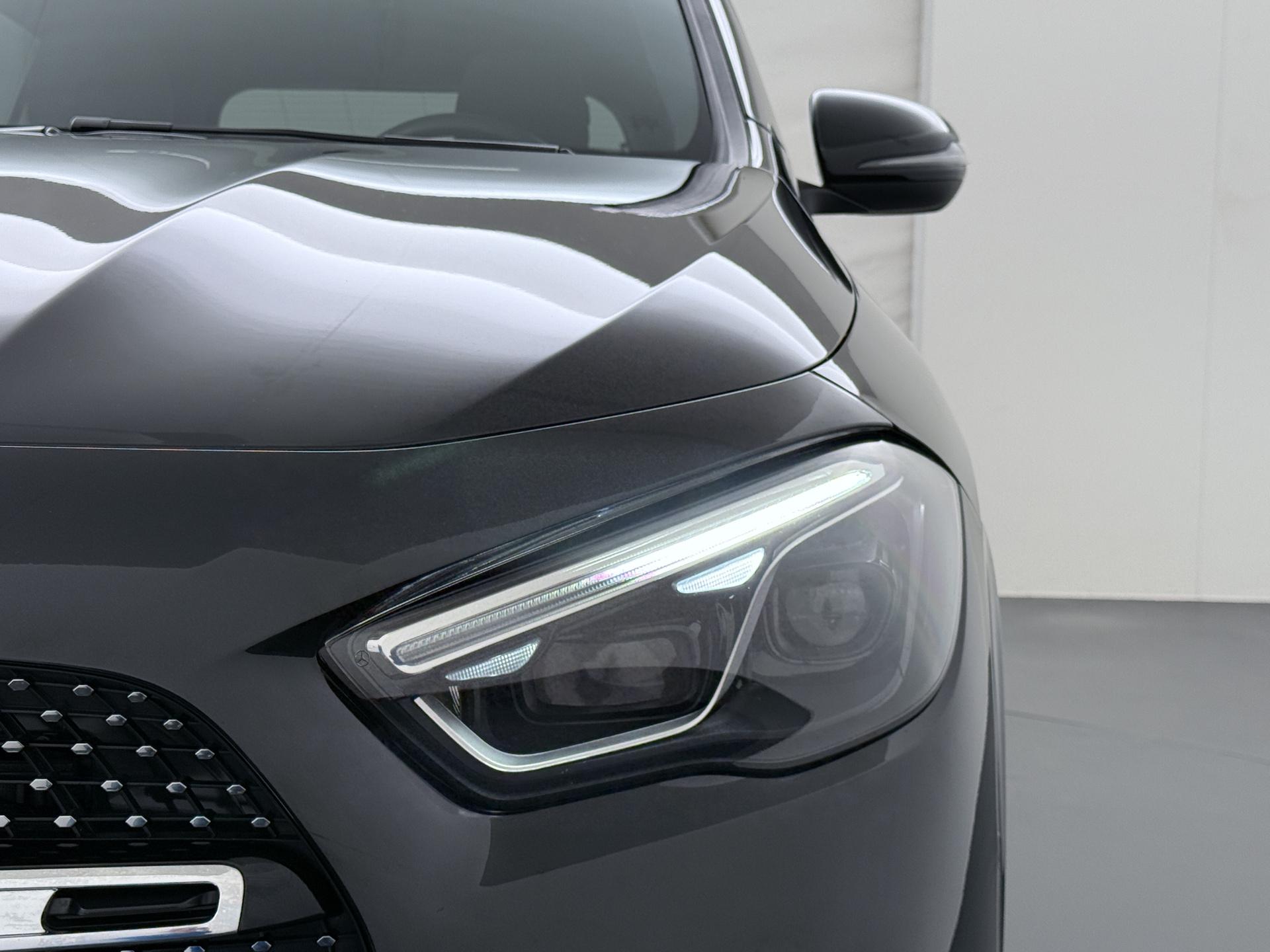 Mercedes-Benz GLA 250 e AMG Line Star Edition 18