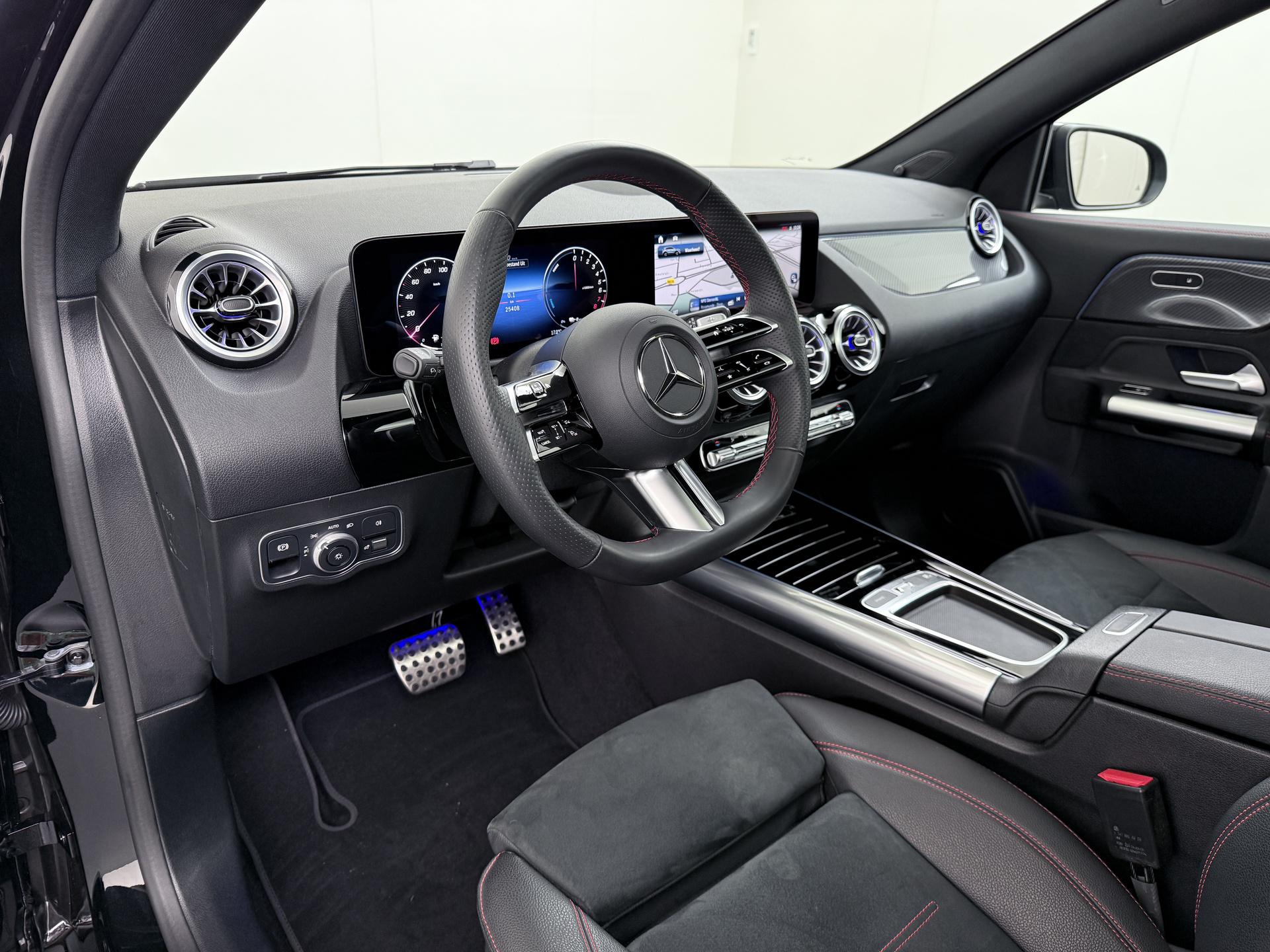 Mercedes-Benz GLA 250 e AMG Line Star Edition 21