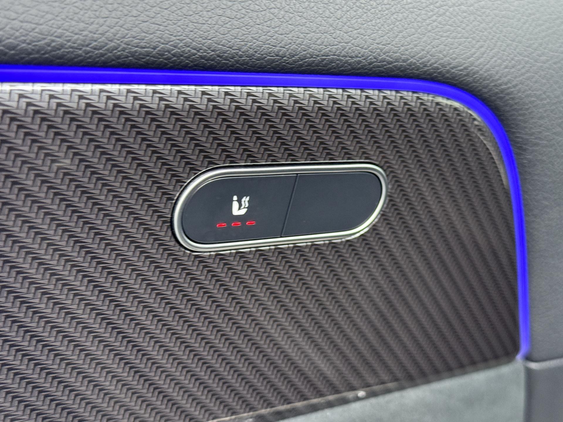 Mercedes-Benz GLA 250 e AMG Line Star Edition 23