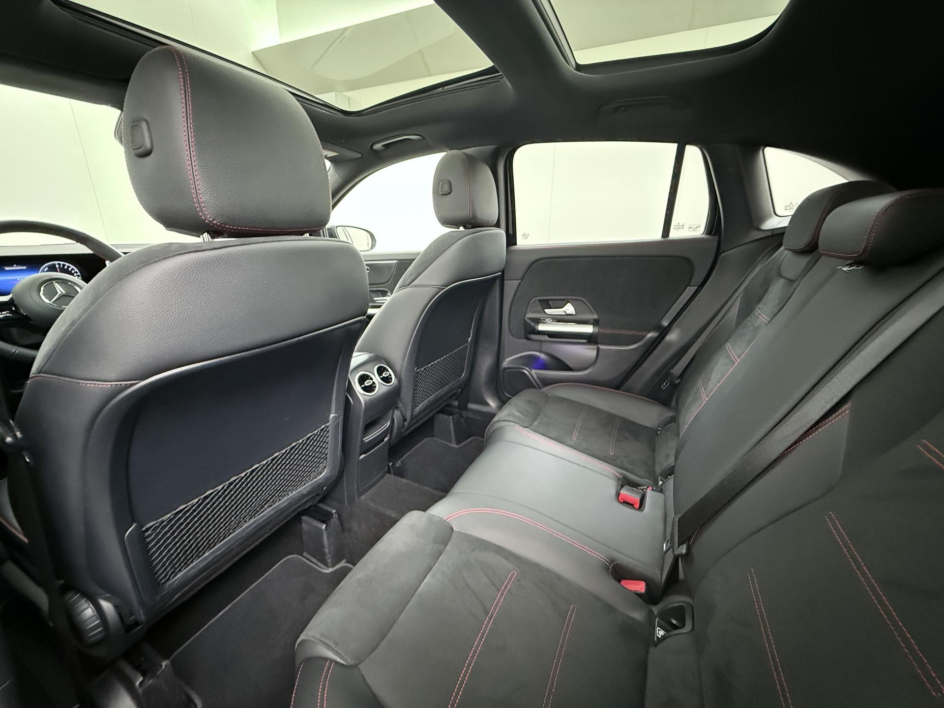 Mercedes-Benz GLA 250 e AMG Line Star Edition 26