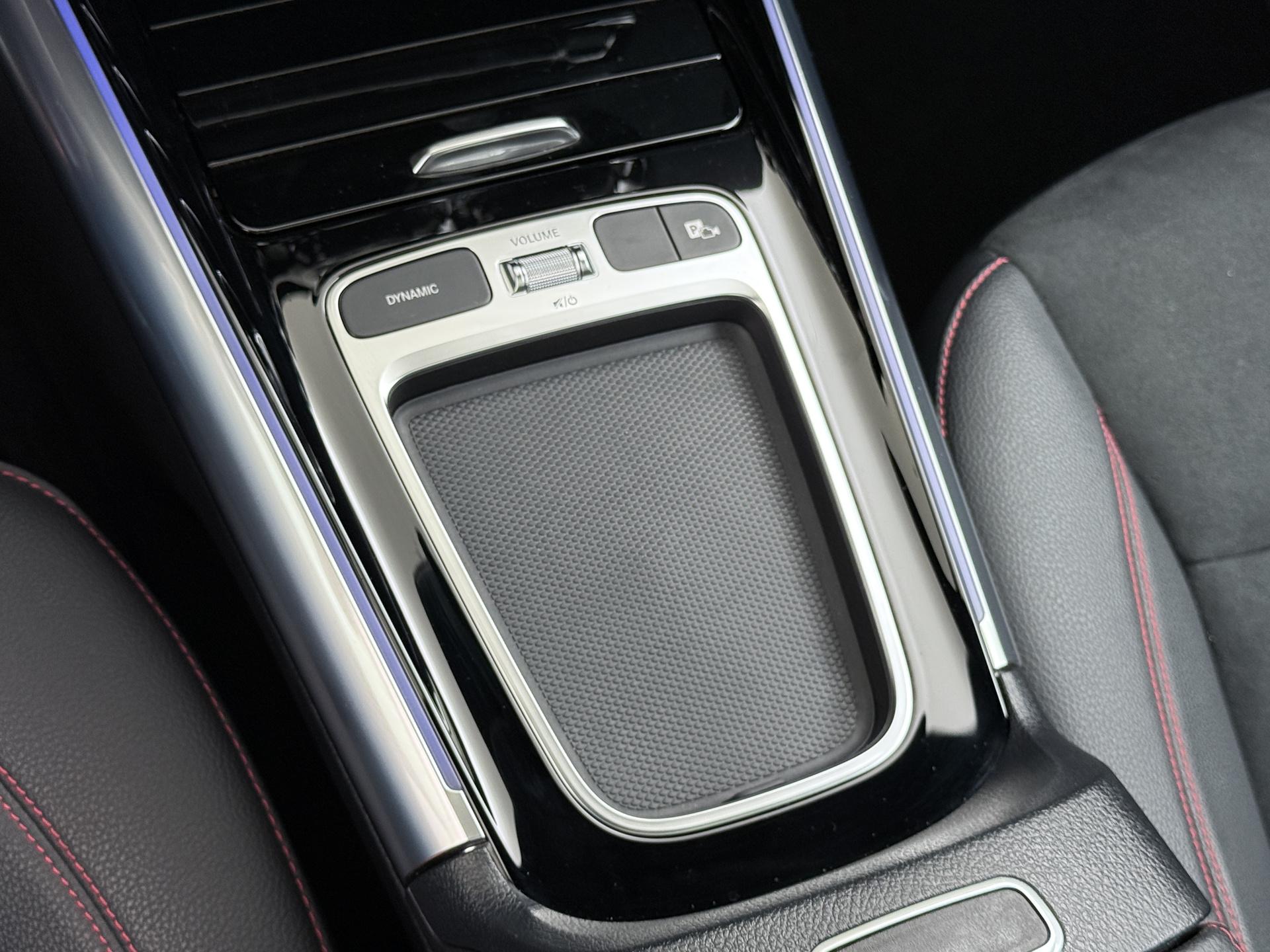 Mercedes-Benz GLA 250 e AMG Line Star Edition 48