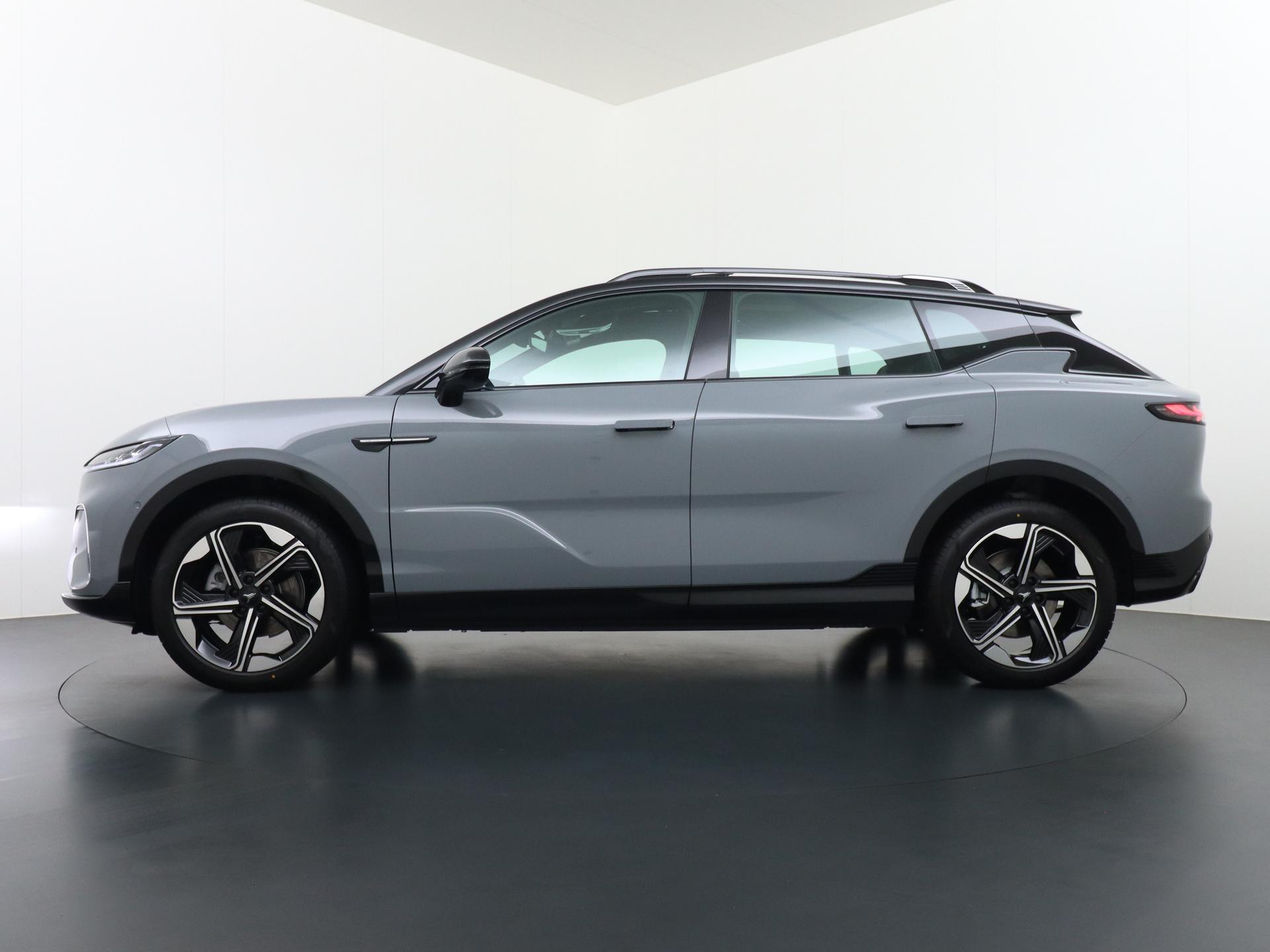 VOYAH Courage Performance Edition 1