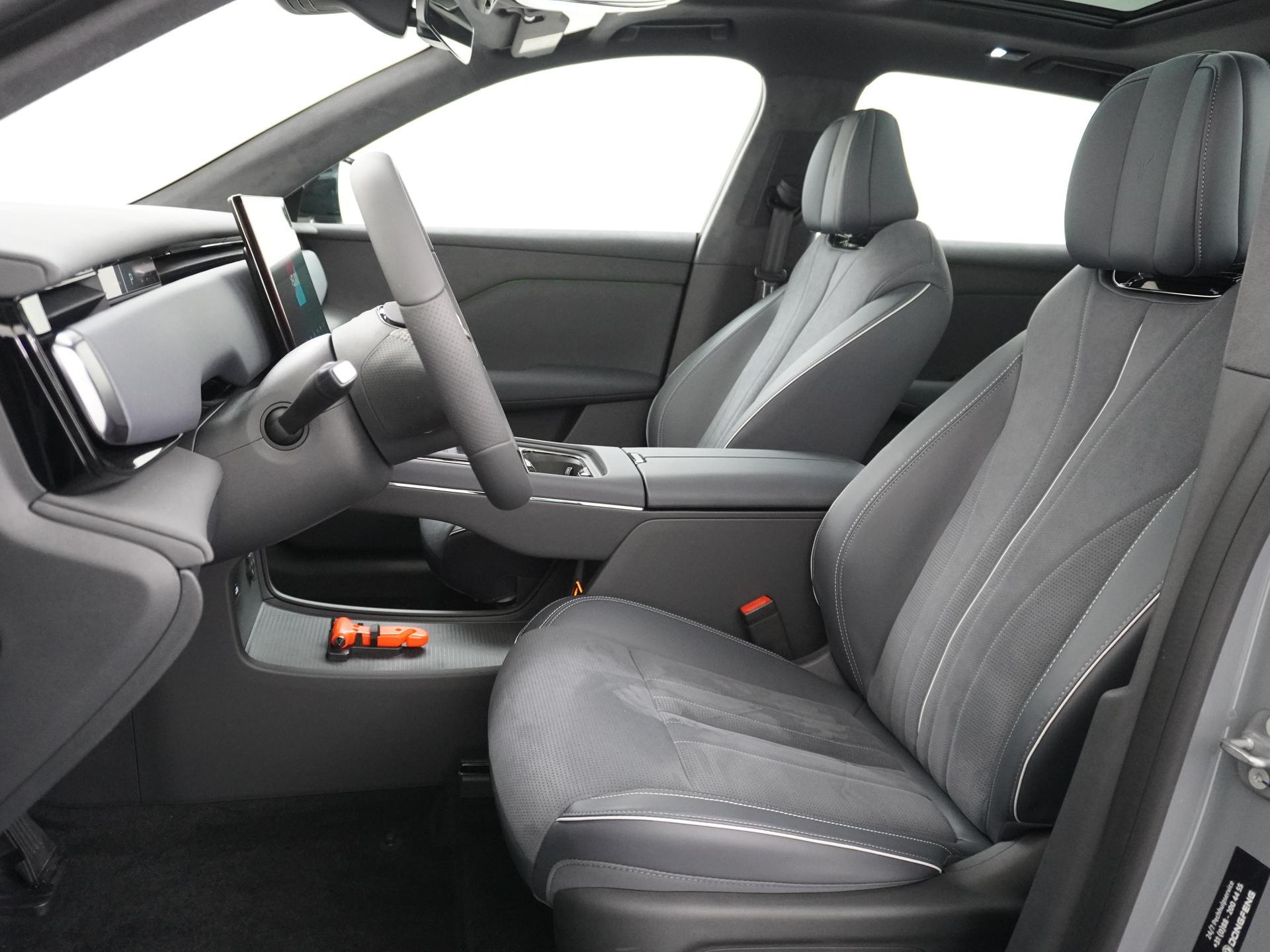 VOYAH Courage Performance Edition 19