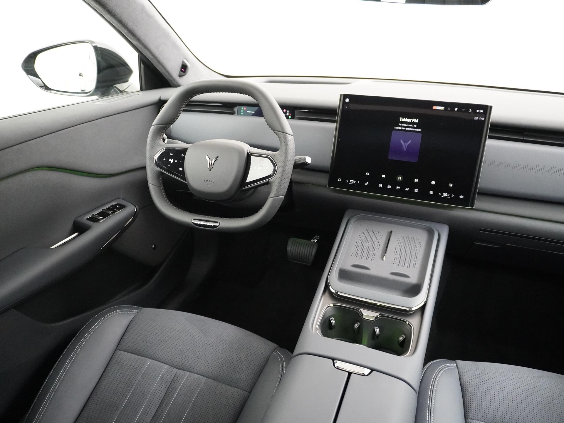 VOYAH Courage Performance Edition 26