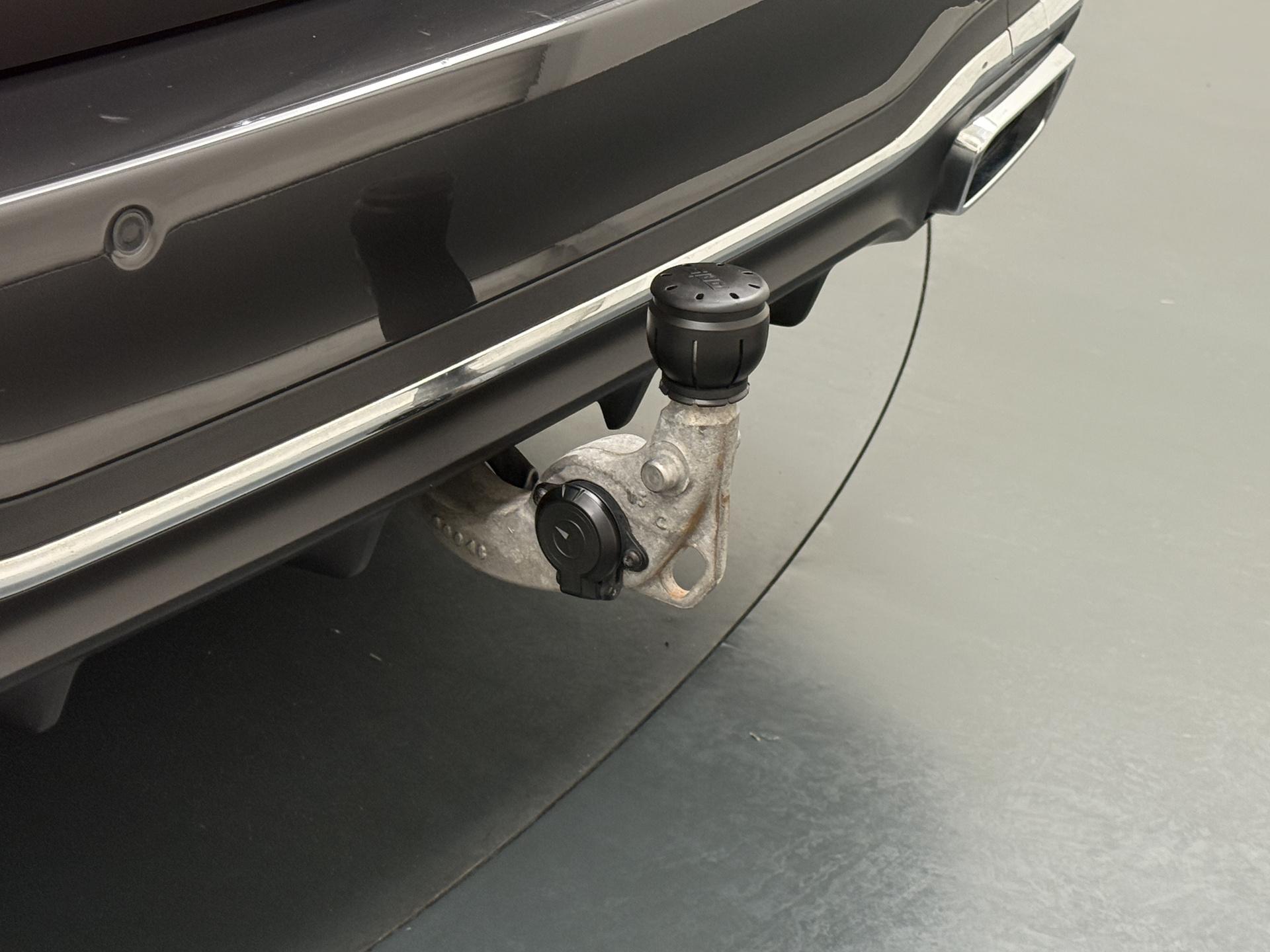 Mercedes-Benz C-Klasse Estate 180 AMG Line 13