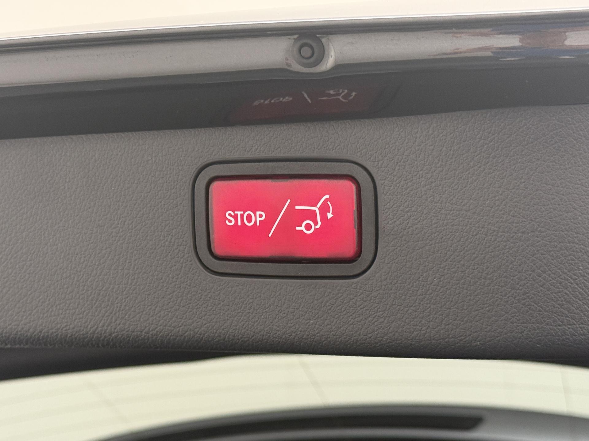 Mercedes-Benz C-Klasse Estate 180 AMG Line 15